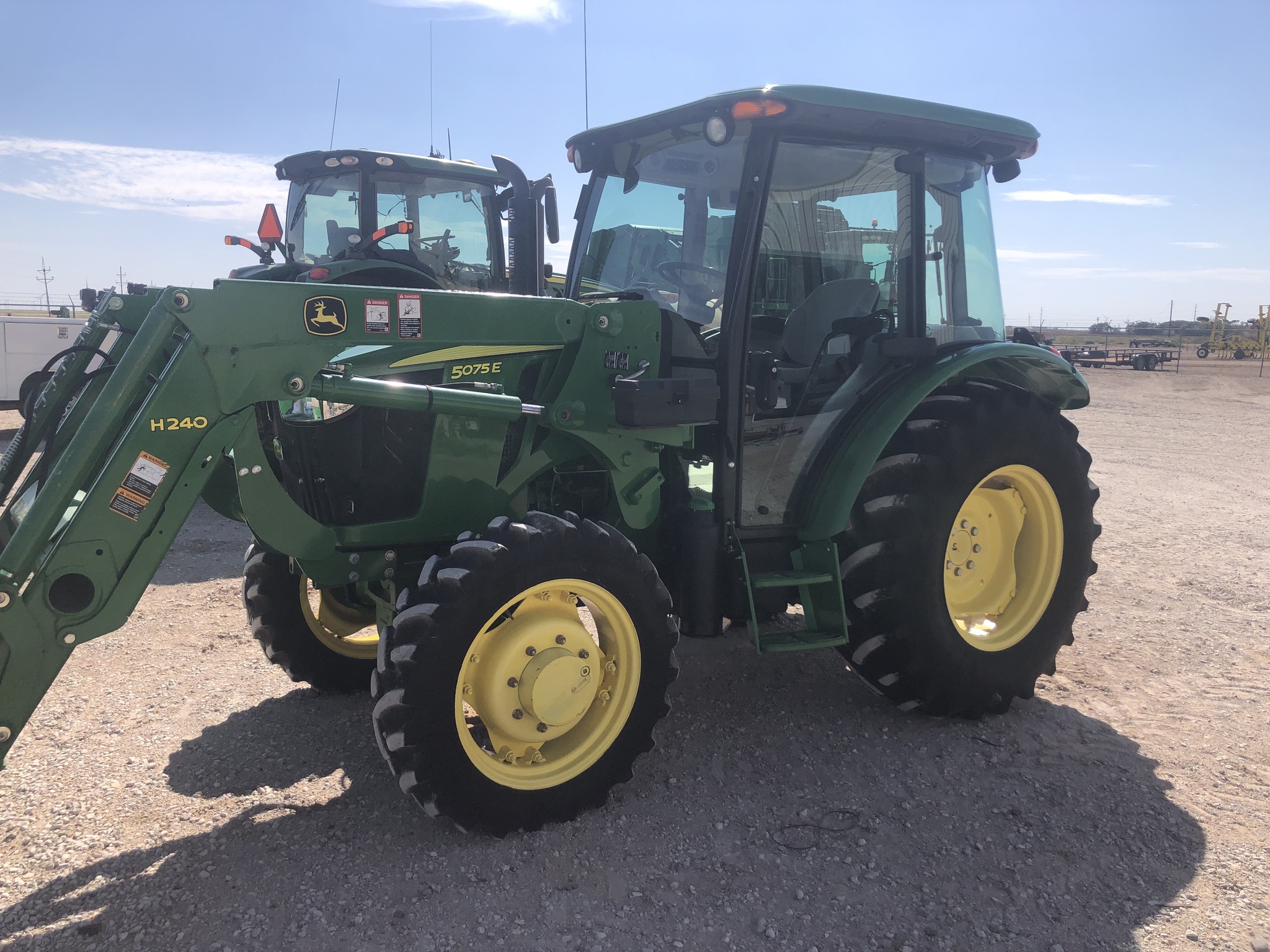 2016 John Deere 5075E Utility Tractors Munday