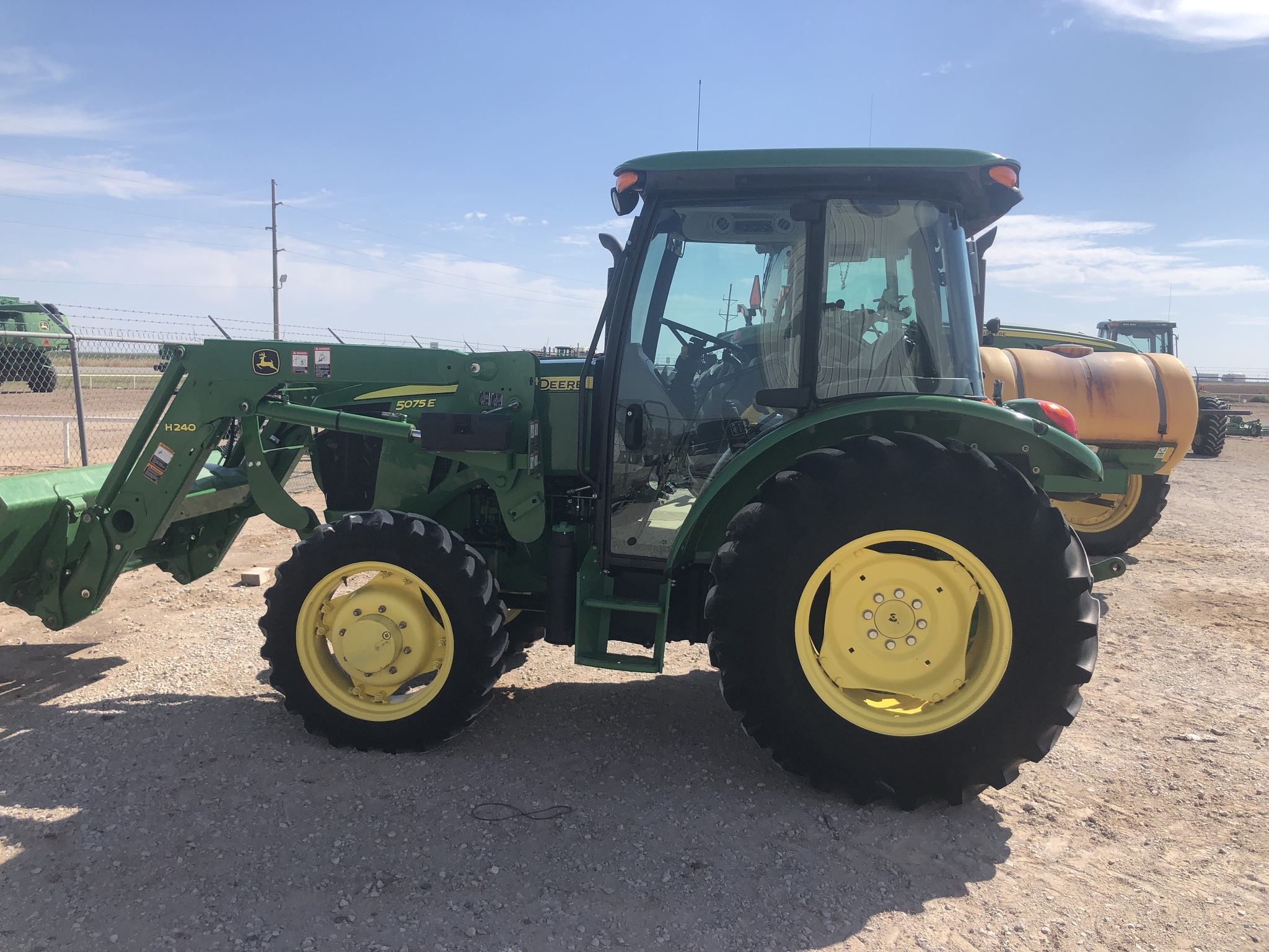 2016 John Deere 5075E Utility Tractors Munday