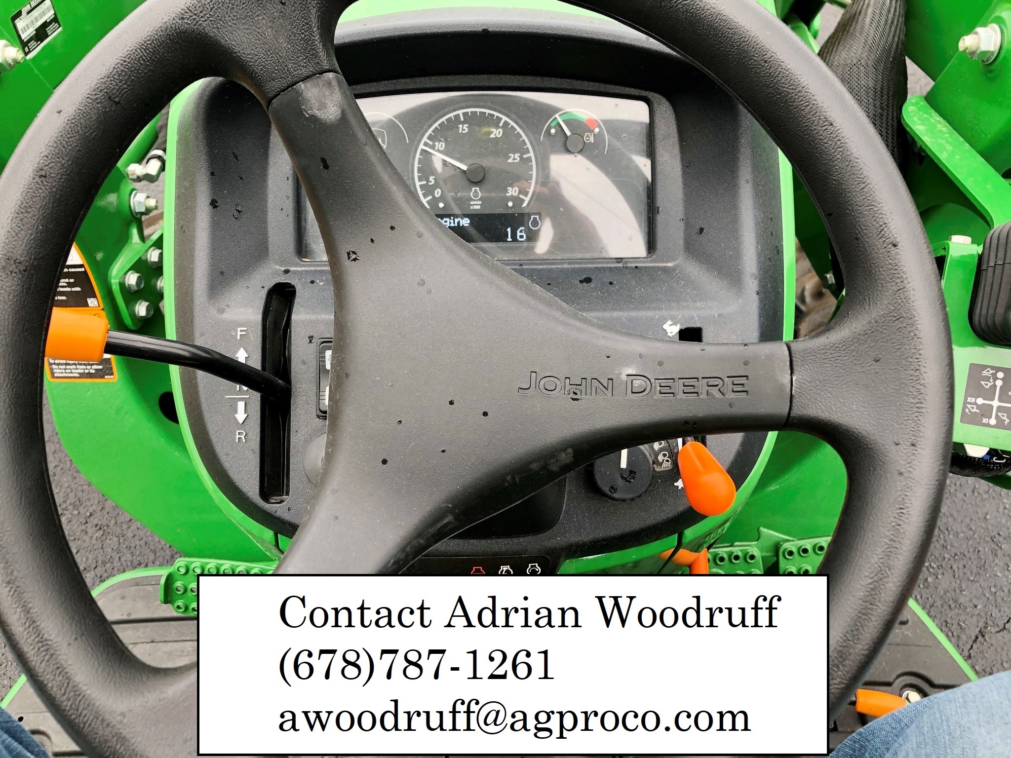2023 John Deere 3043D Image 5