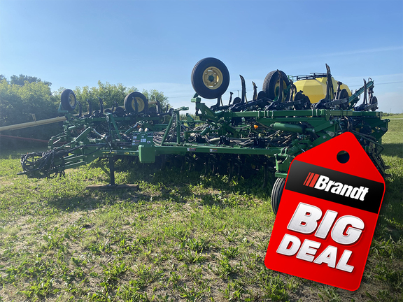 Photo of a 2013 John Deere 1870