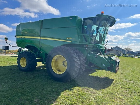 2013 John Deere S690 | Combines | MachineFinder