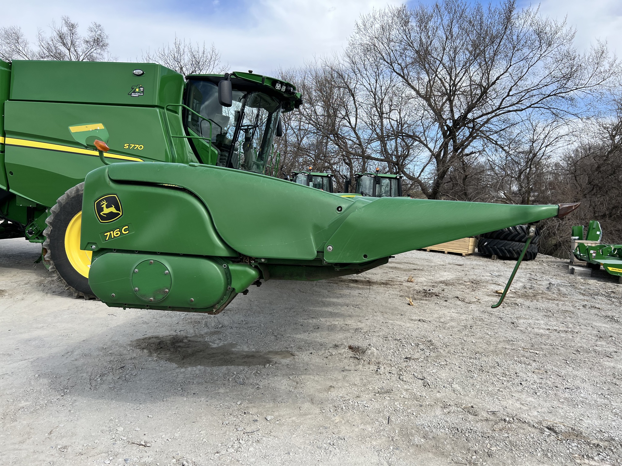  2020 John Deere 716C at Heritage Tractor in Topeka, KS