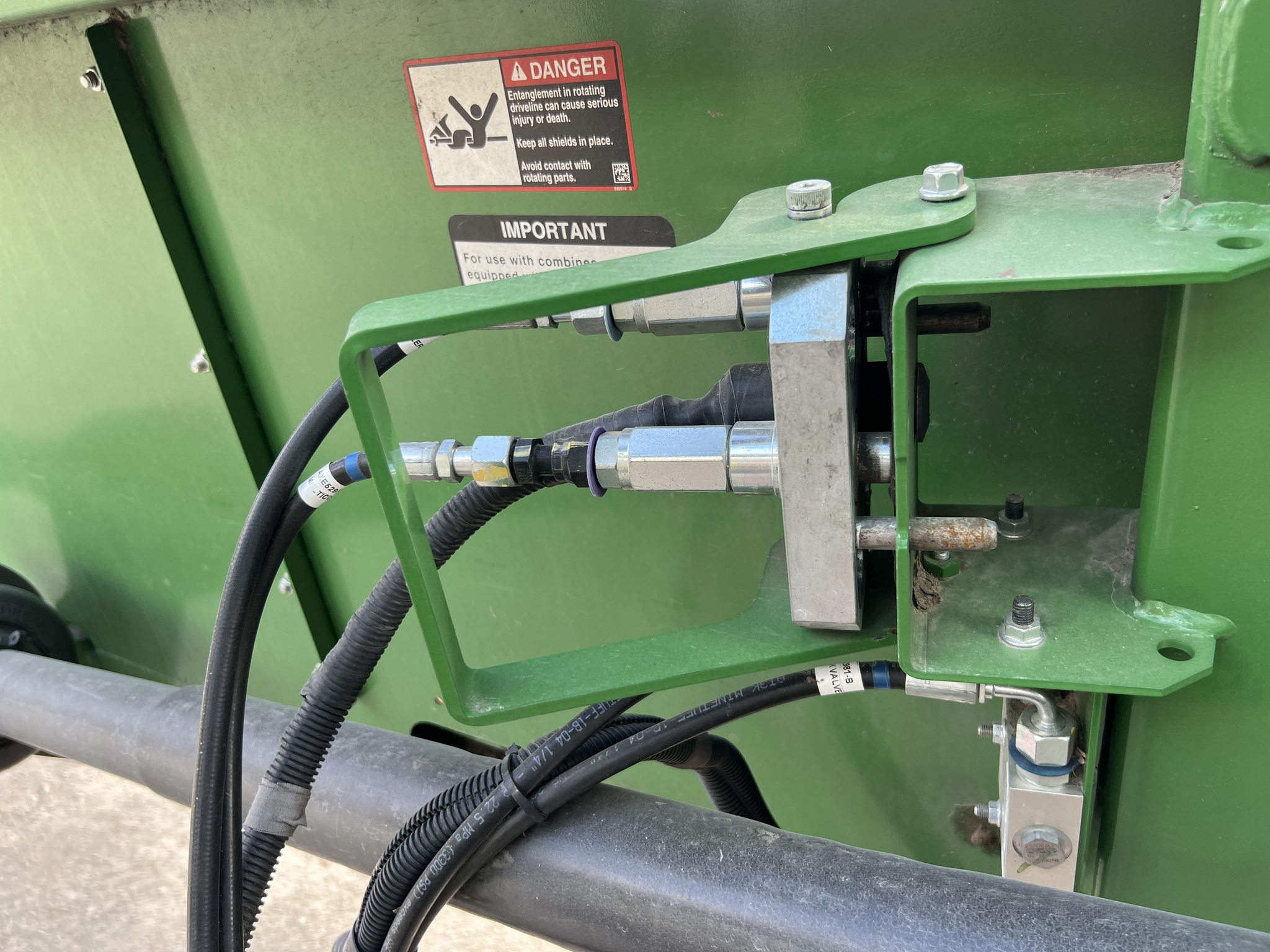  2020 John Deere 716C at Heritage Tractor in Topeka, KS