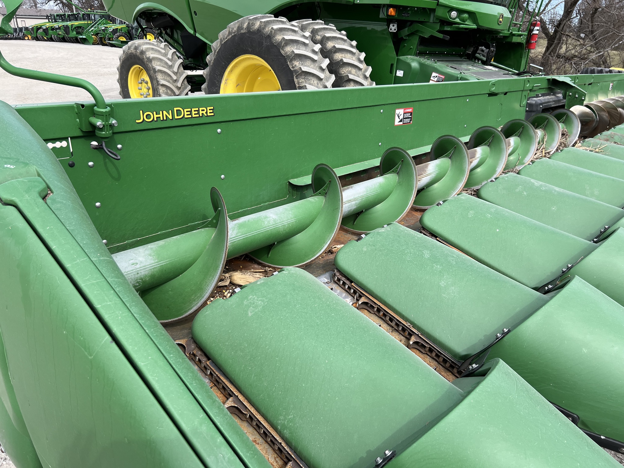  2020 John Deere 716C at Heritage Tractor in Topeka, KS