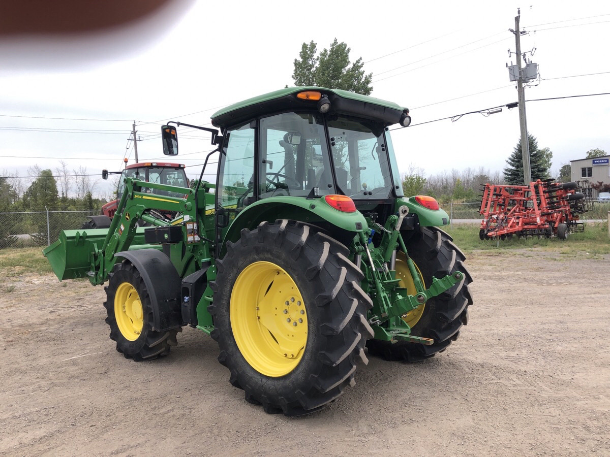 2019 John Deere 5115M Image 5
