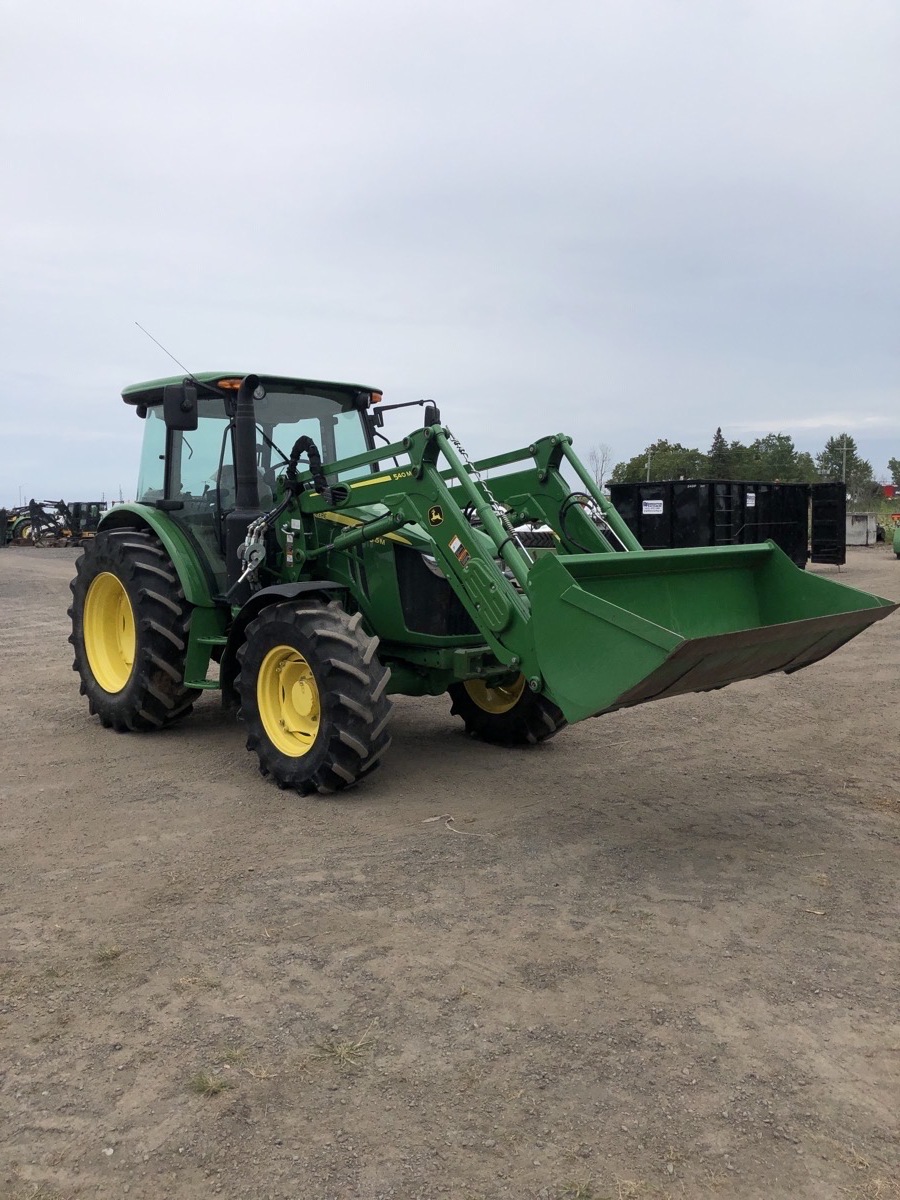 2019 John Deere 5115M Image 4