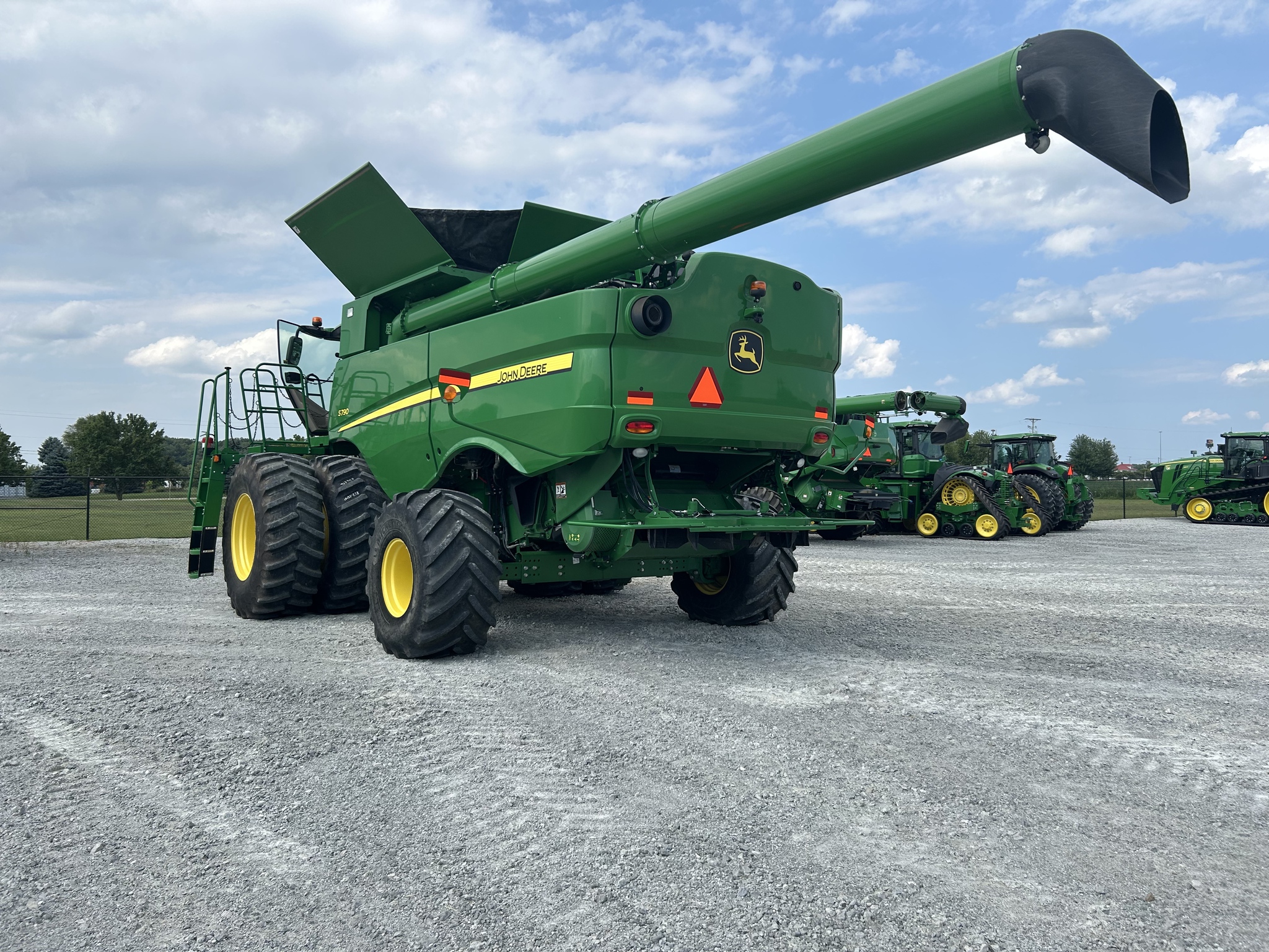 2019 John Deere S790 Image 8