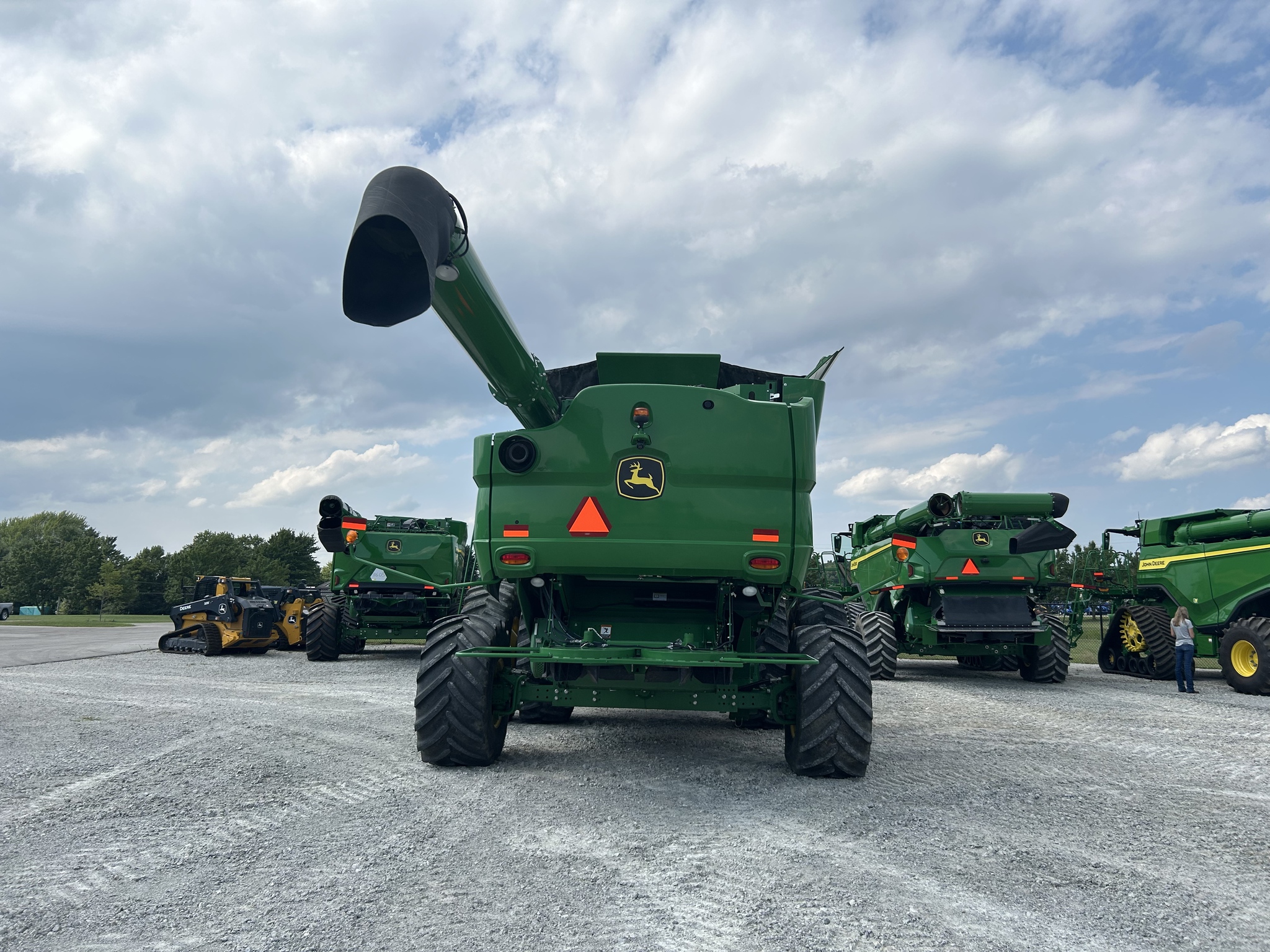 2019 John Deere S790 Image 7
