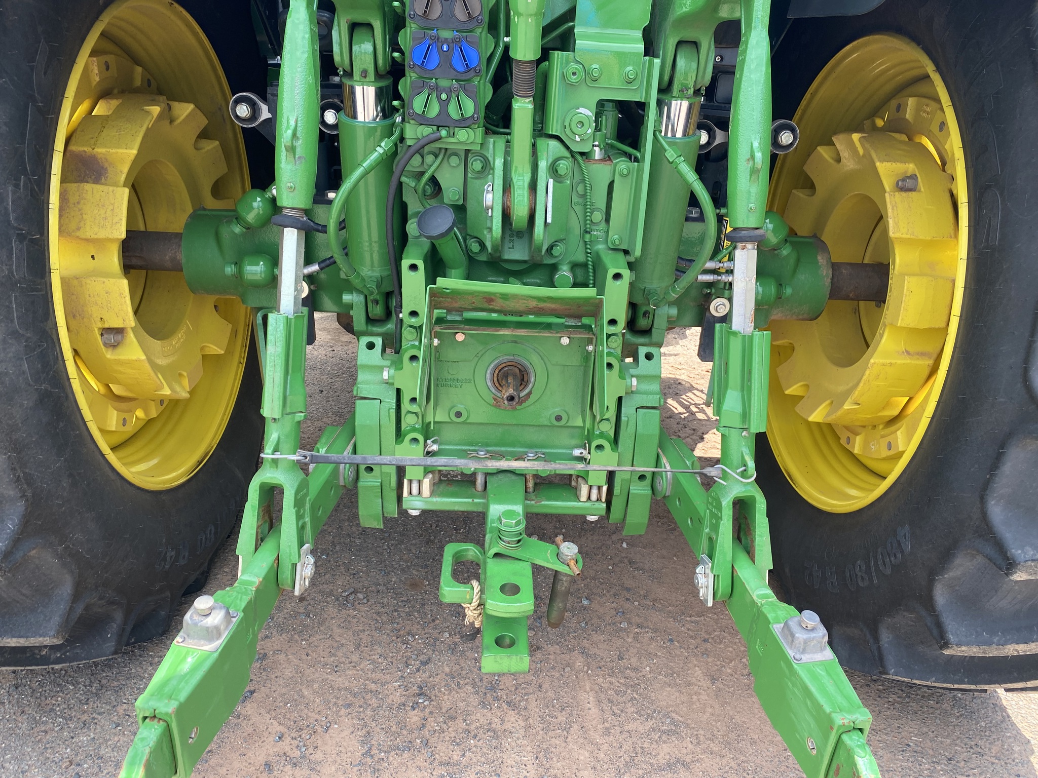 2023 John Deere 6R 155 Image 19