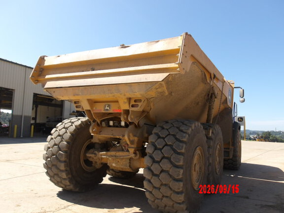 2024 John Deere 410 P
