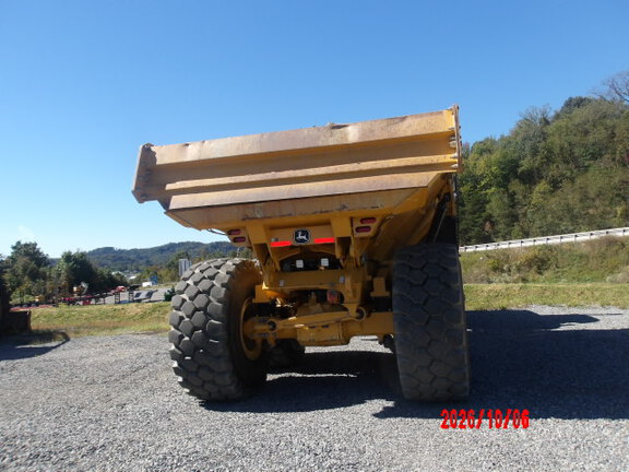 2024 John Deere 410 P