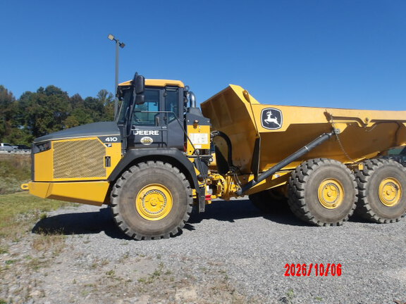 2024 John Deere 410 P
