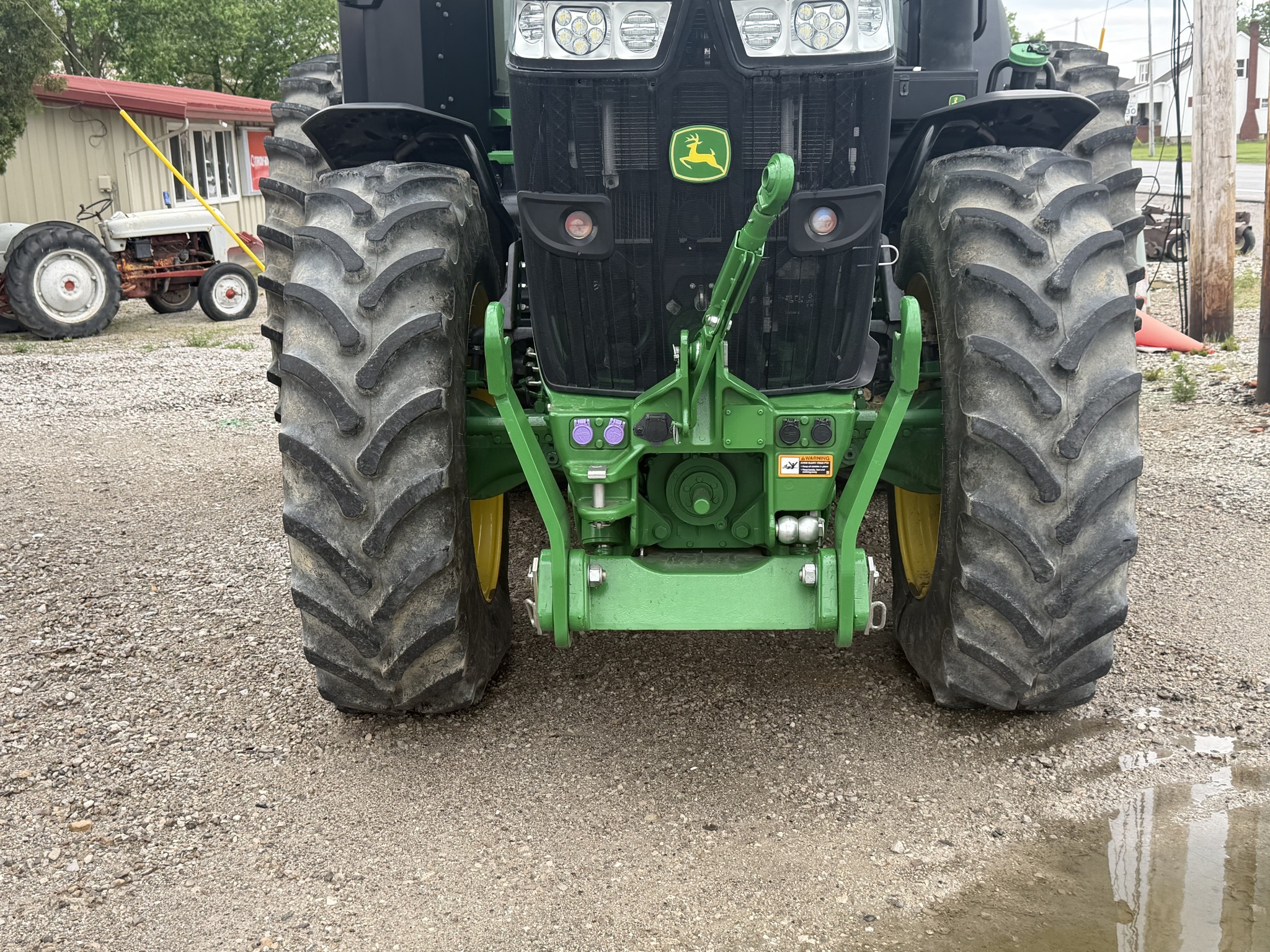 2024 John Deere 7R 230 Image 3