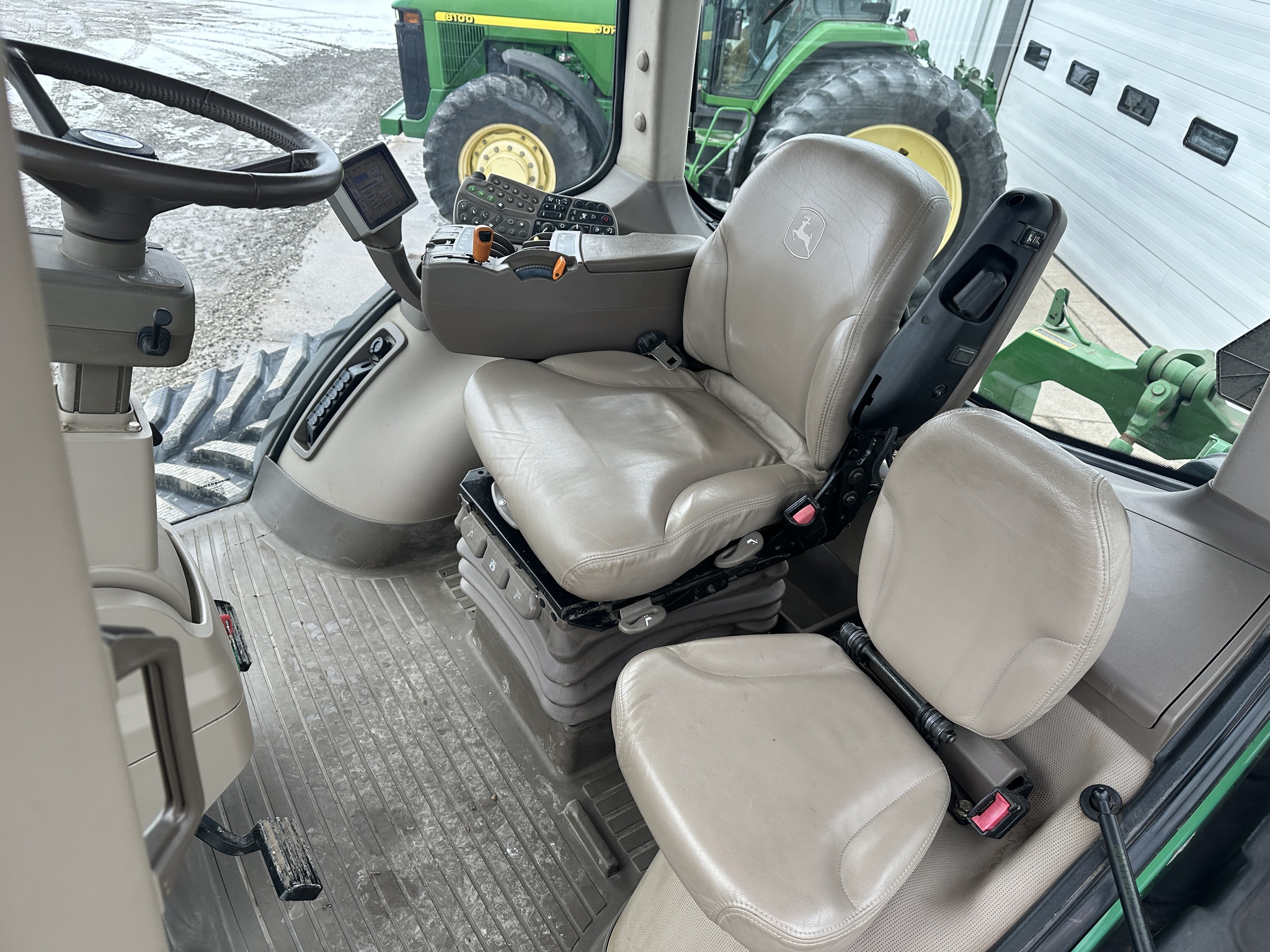 2012 John Deere 8360RT Image 9