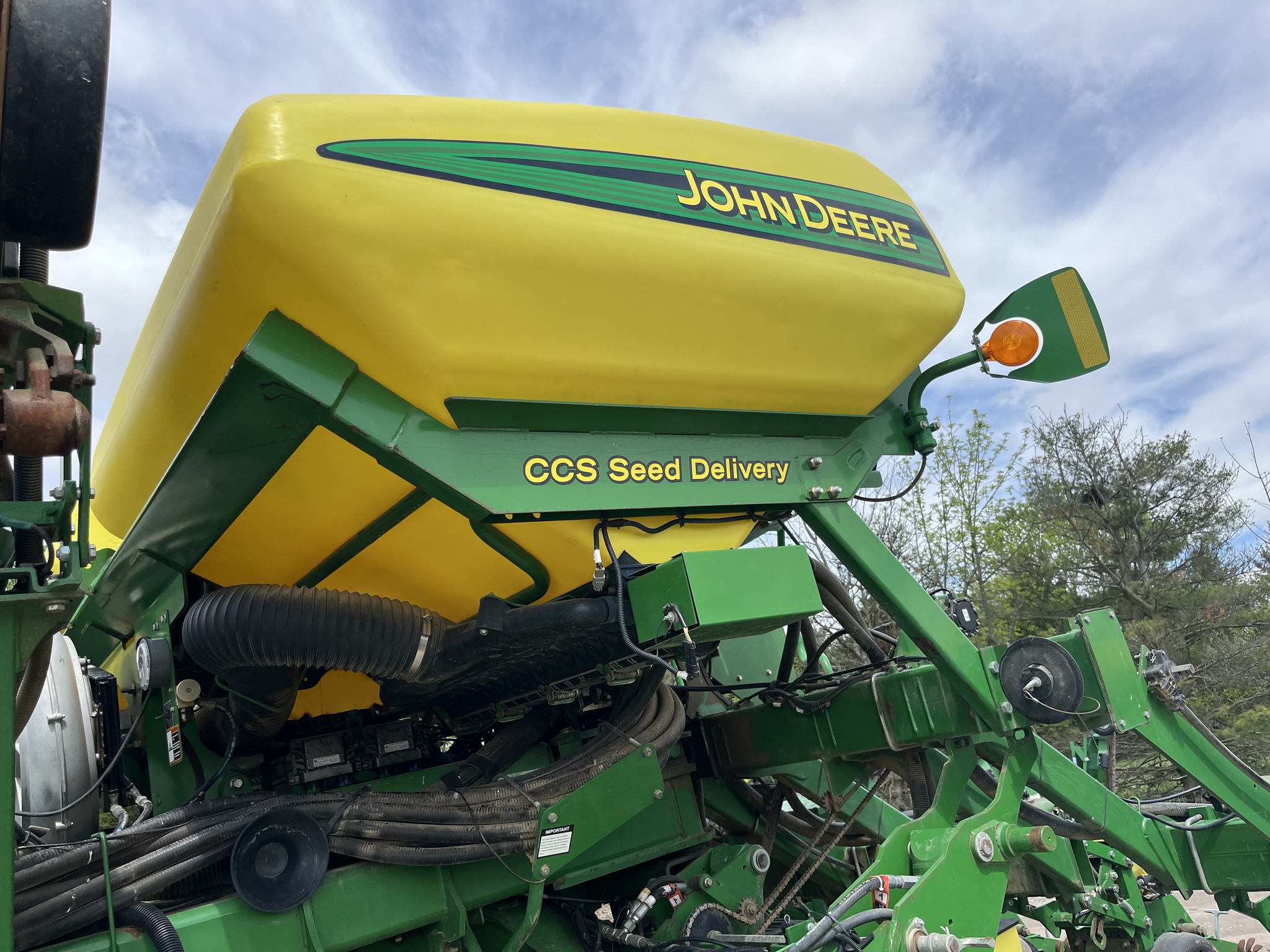 2014 John Deere 1790 Image 7