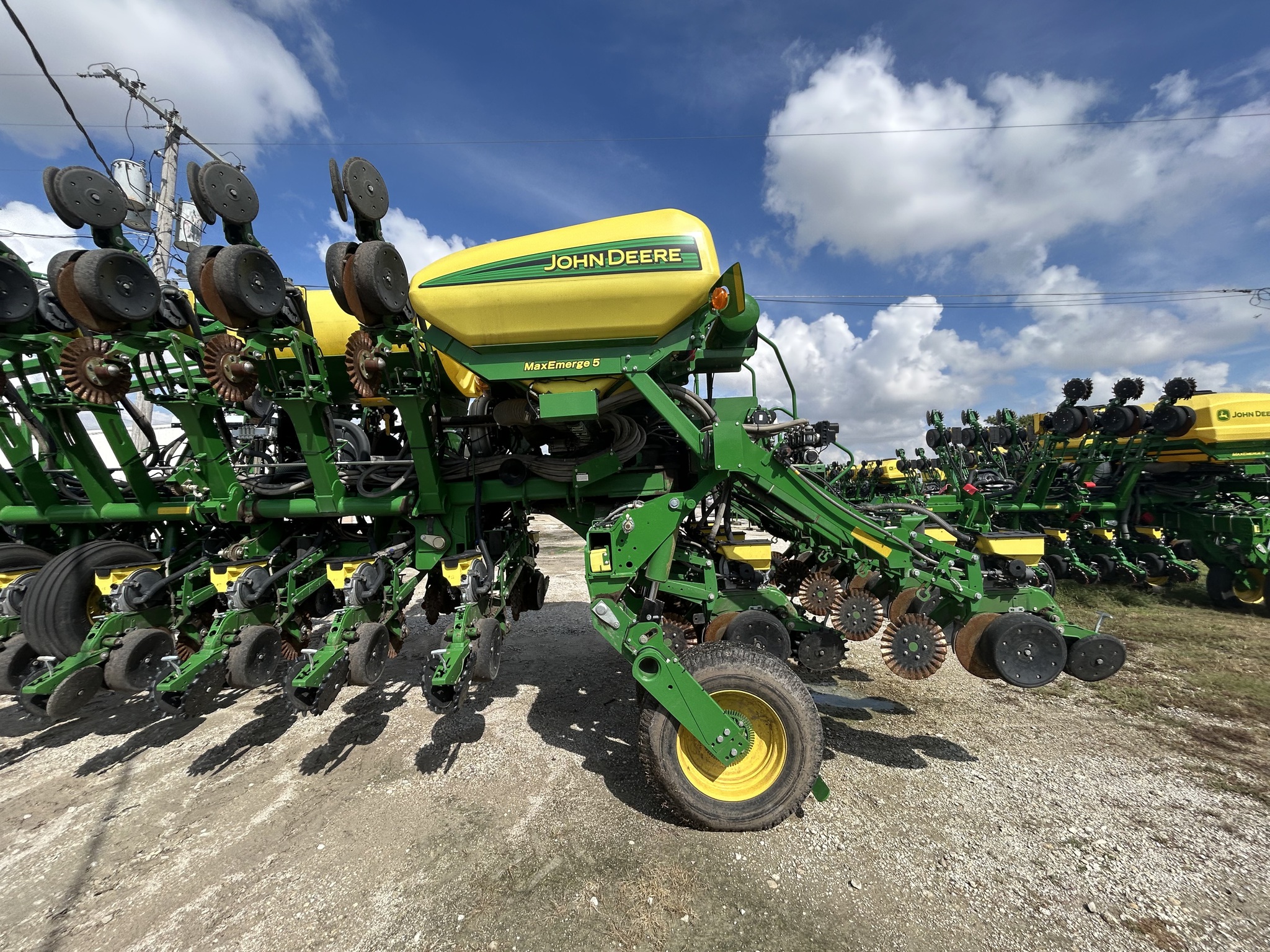  2015 John Deere 1795 at Heritage Tractor in Seneca, KS