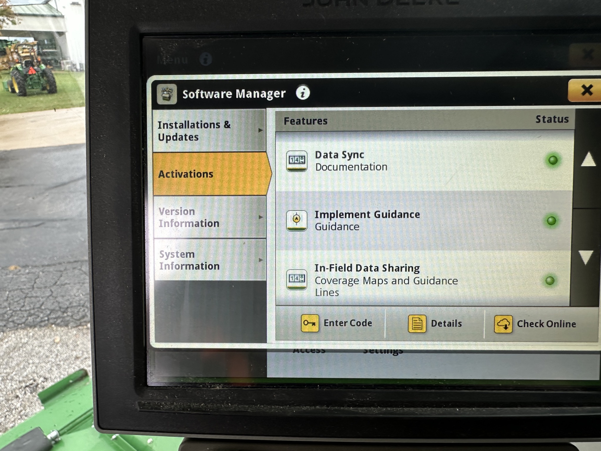  2023 John Deere X9 1000 at Heritage Tractor in Joplin, MO