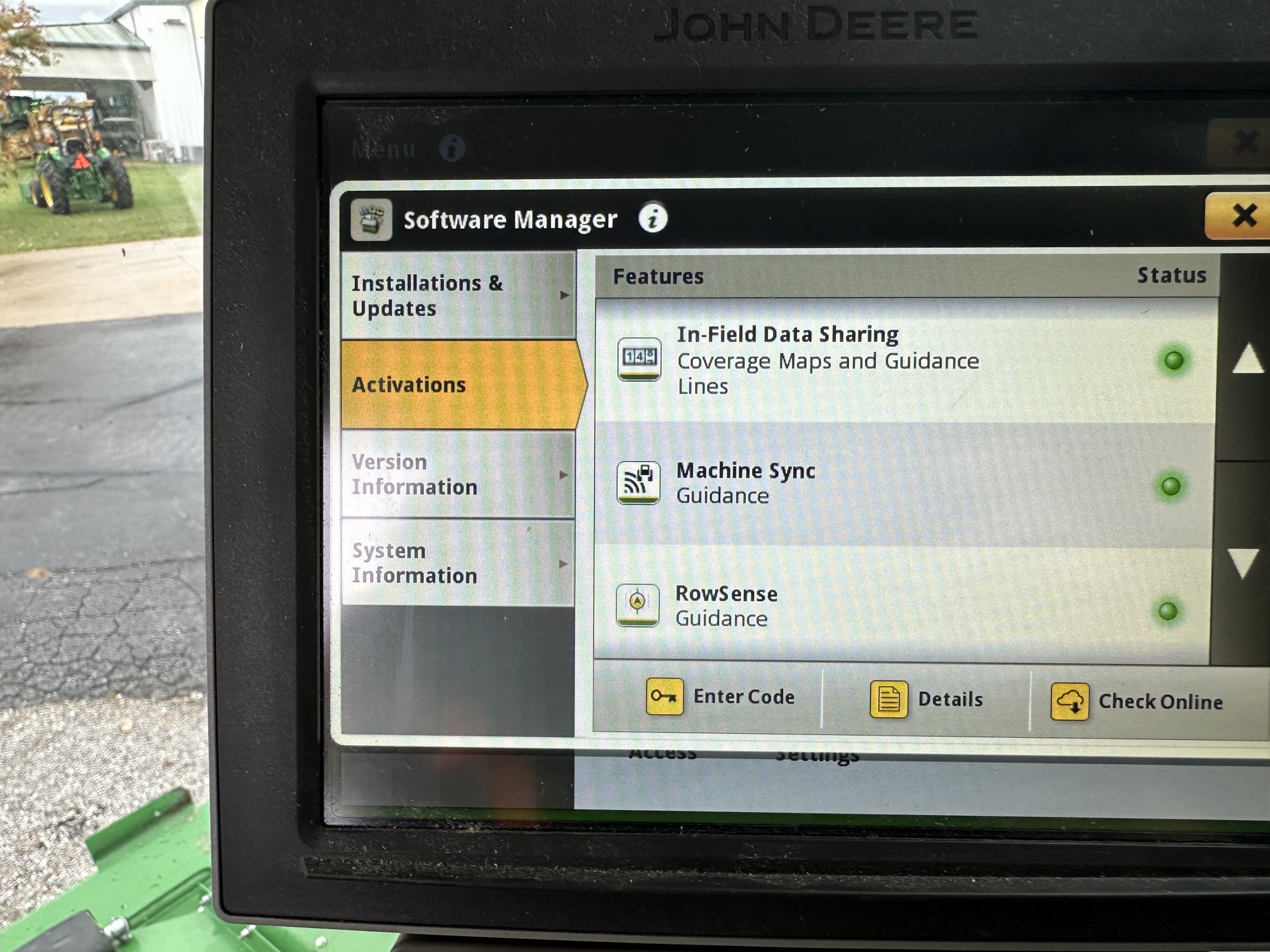  2023 John Deere X9 1000 at Heritage Tractor in Joplin, MO