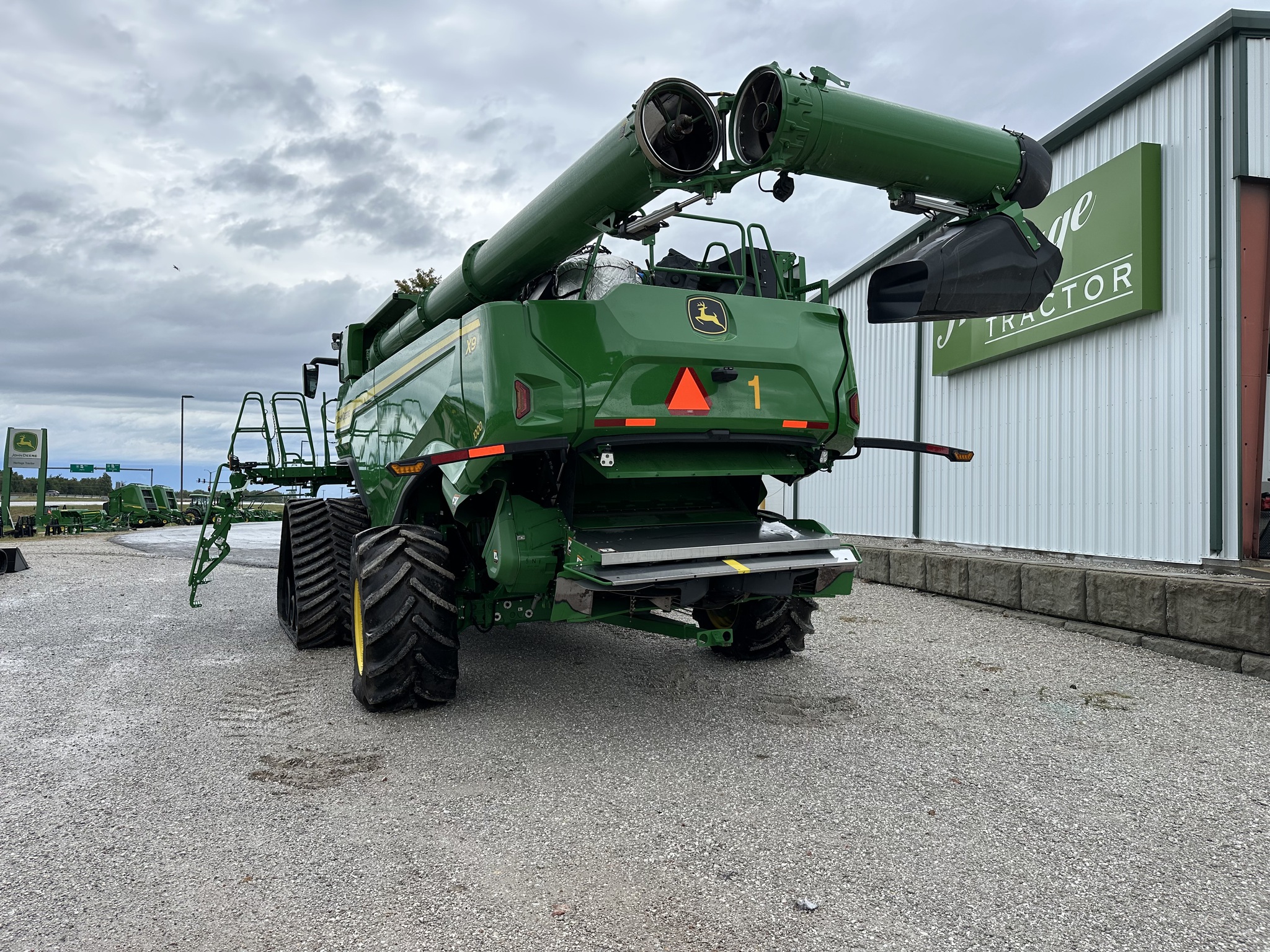  2023 John Deere X9 1000 at Heritage Tractor in Joplin, MO
