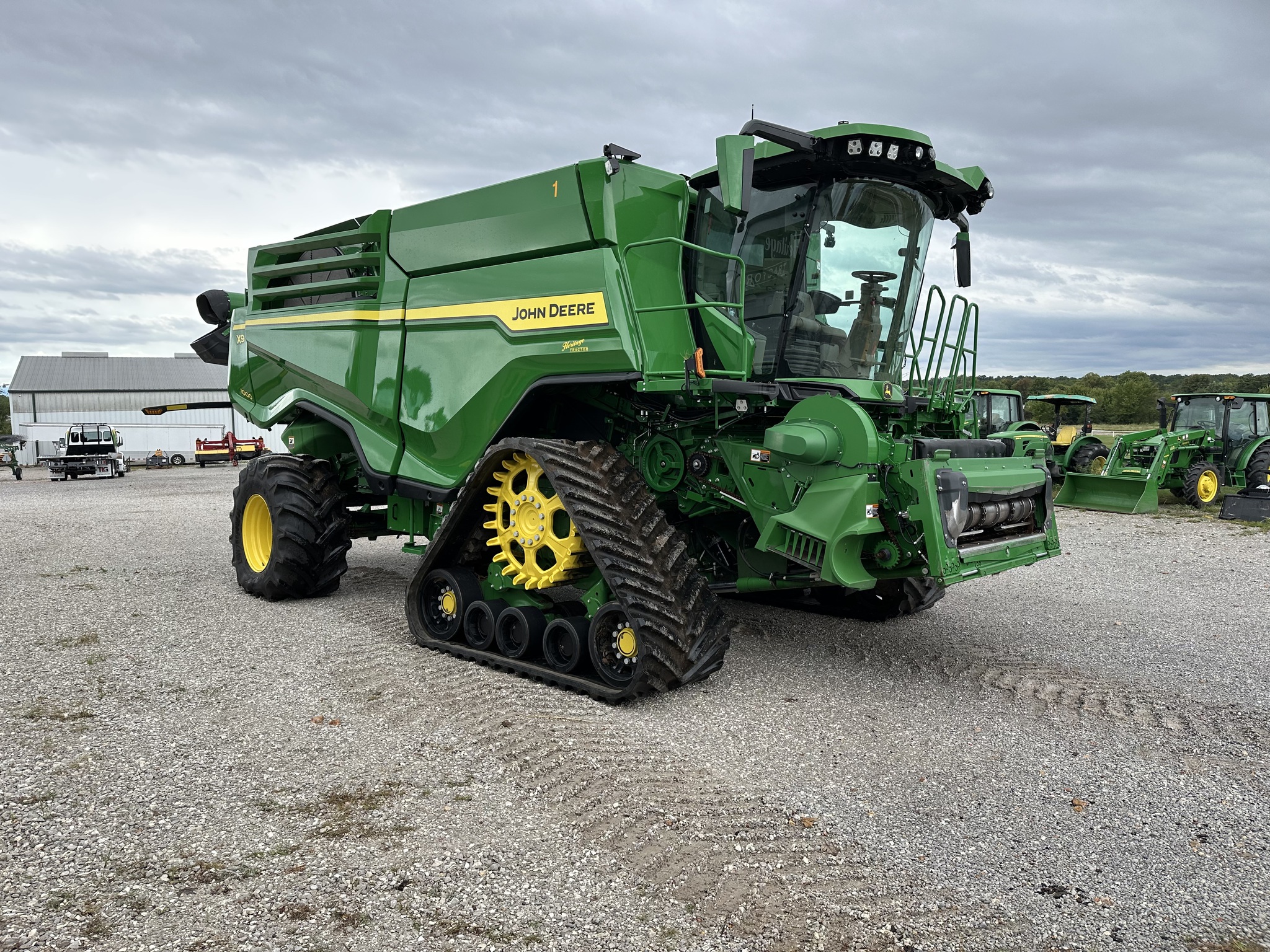  2023 John Deere X9 1000 at Heritage Tractor in Joplin, MO