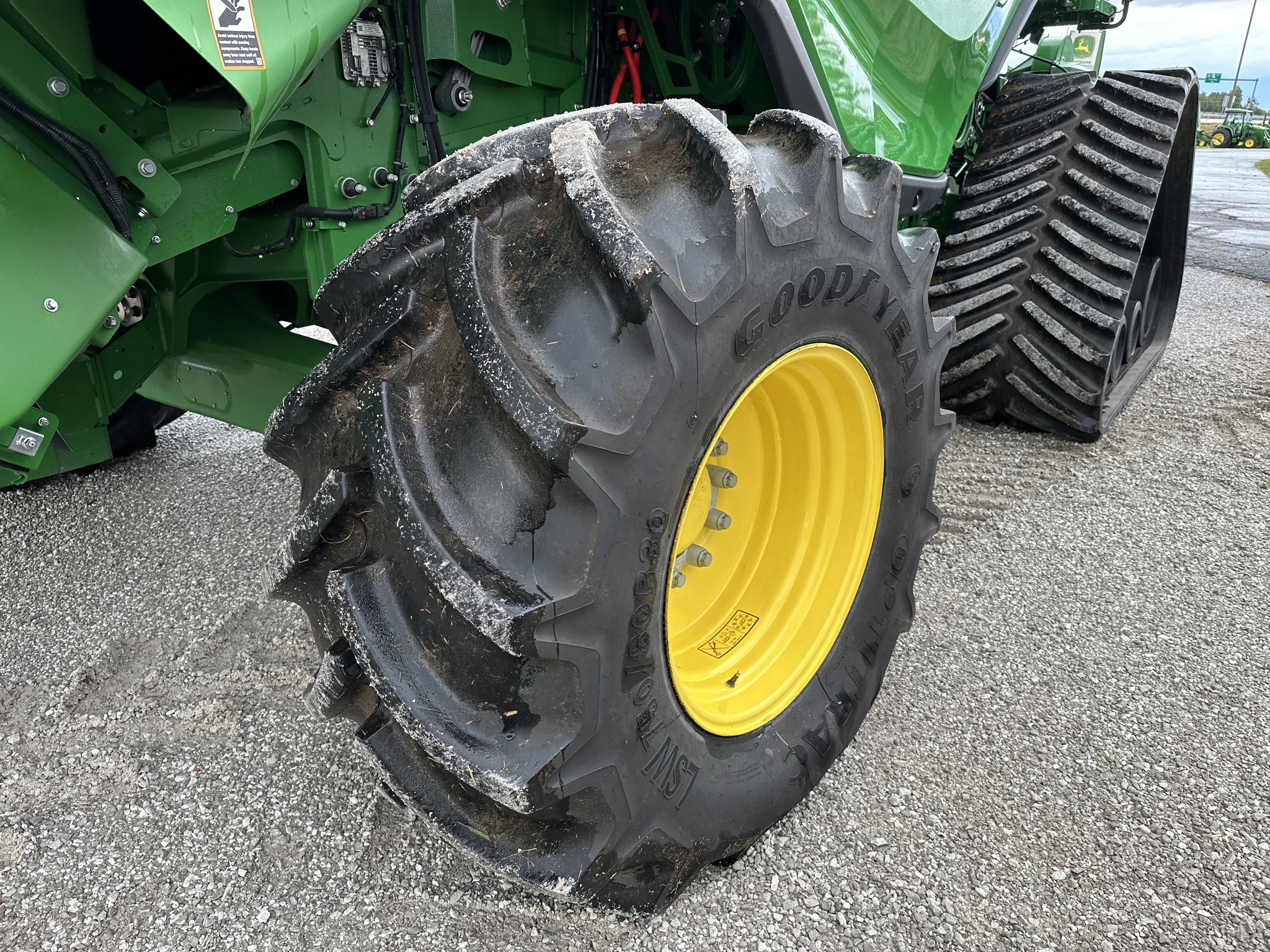  2023 John Deere X9 1000 at Heritage Tractor in Joplin, MO