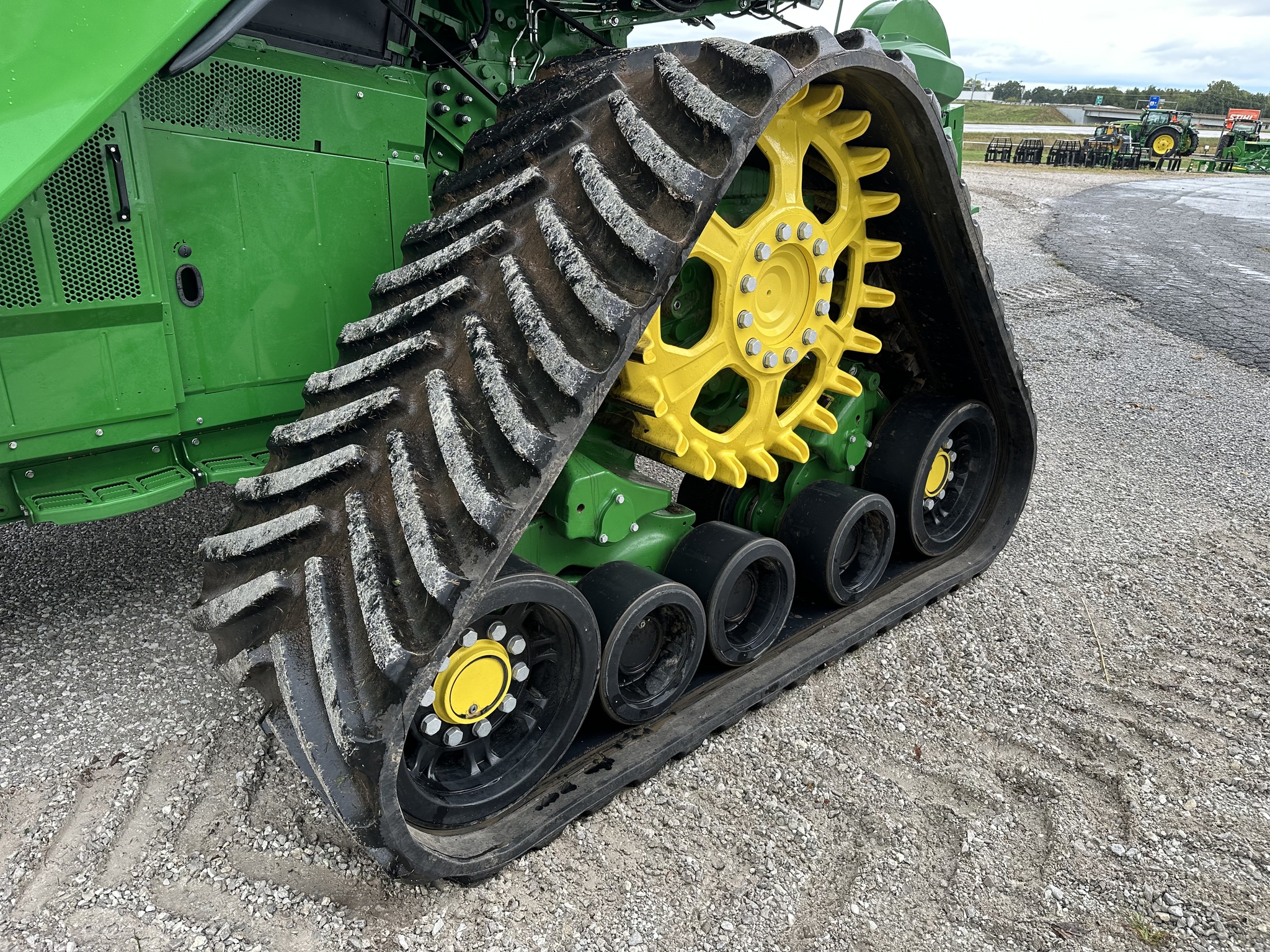  2023 John Deere X9 1000 at Heritage Tractor in Joplin, MO
