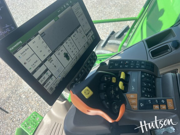 Photo of 2024 John Deere S780