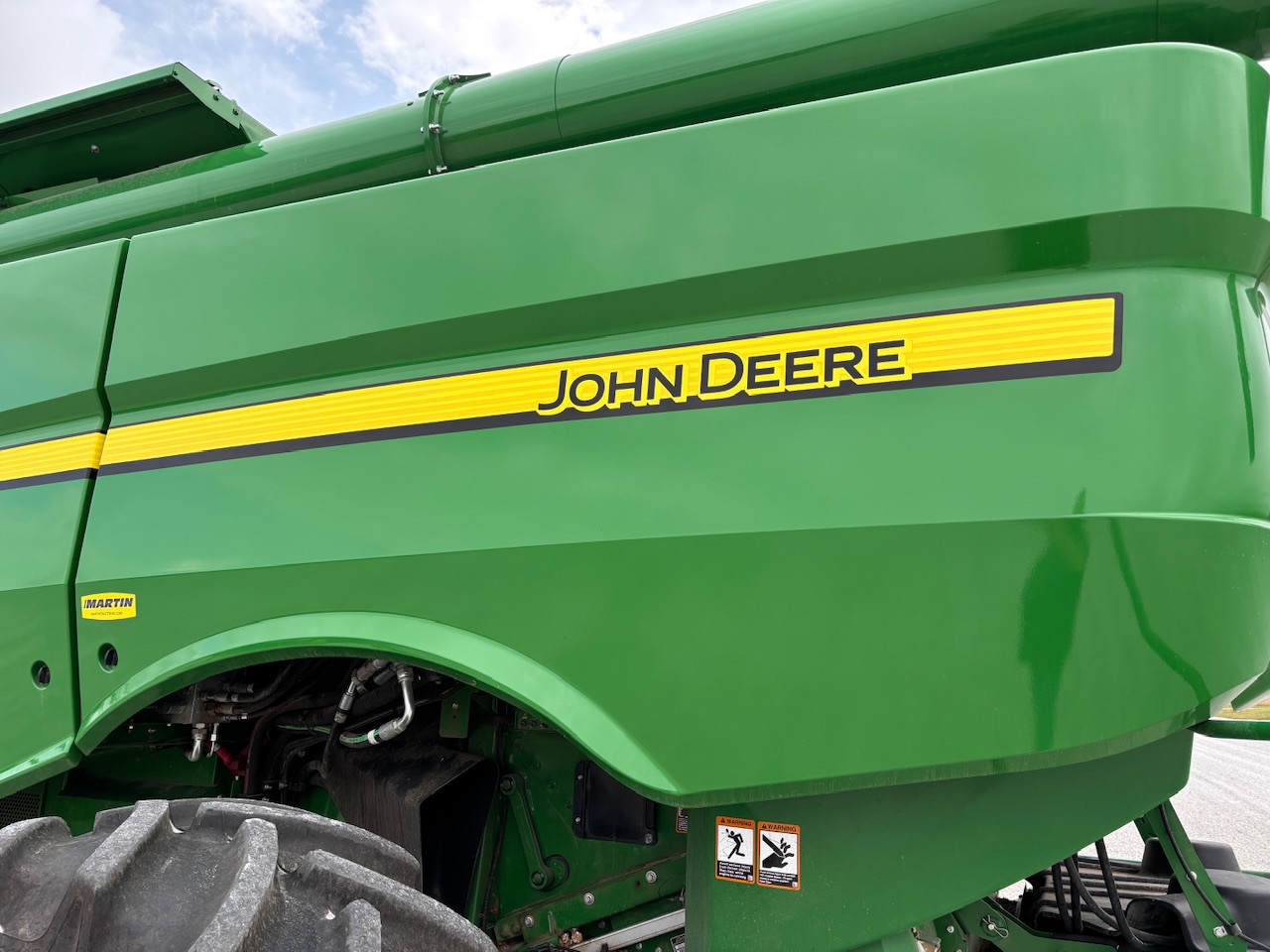  2024 John Deere S790 at Heritage Tractor in Macomb, IL