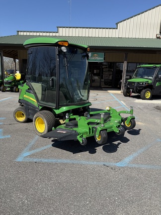 2022 John Deere 1575 Photo 1