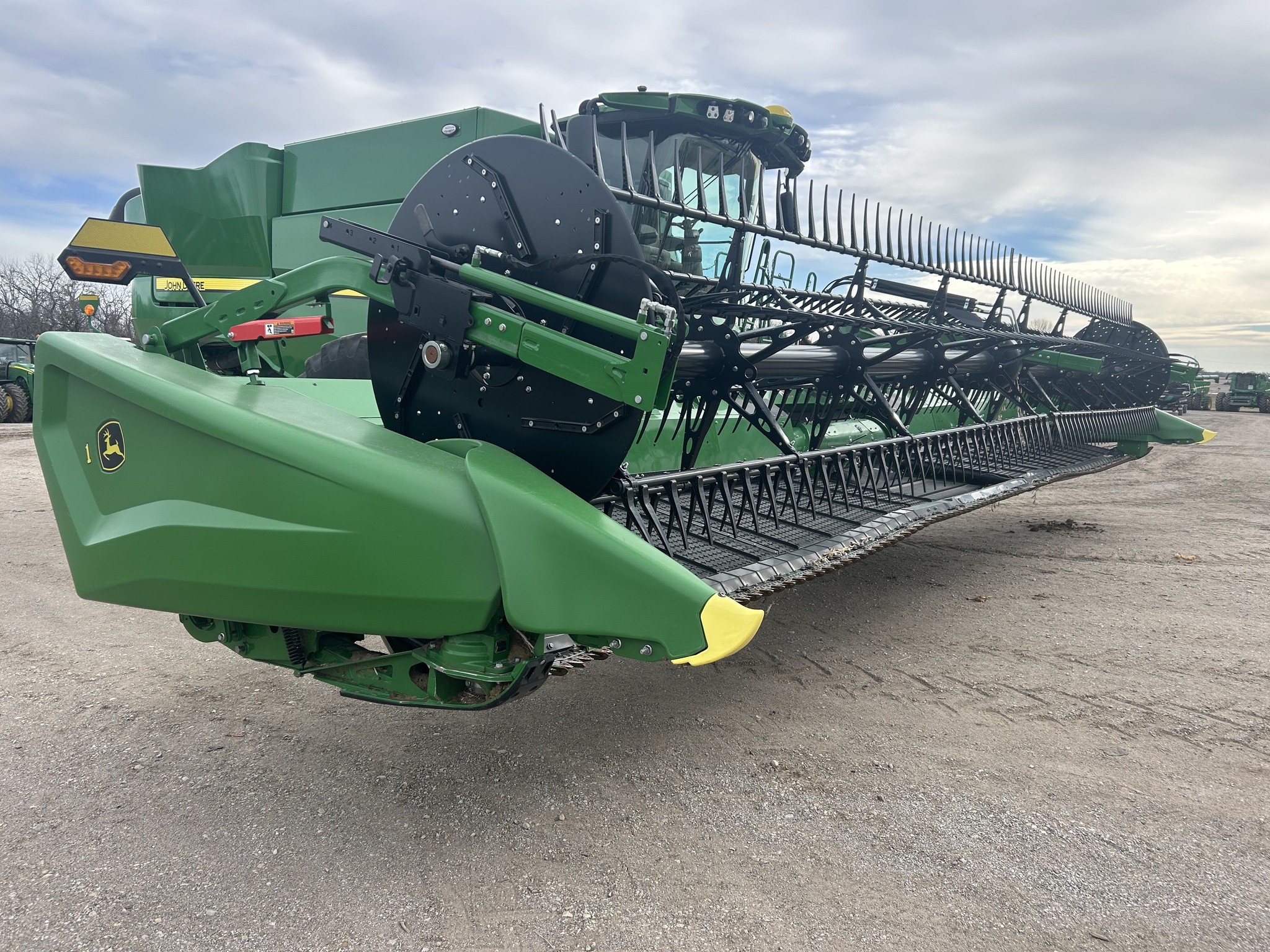  2024 John Deere HD35F at Heritage Tractor in Baldwin City, KS