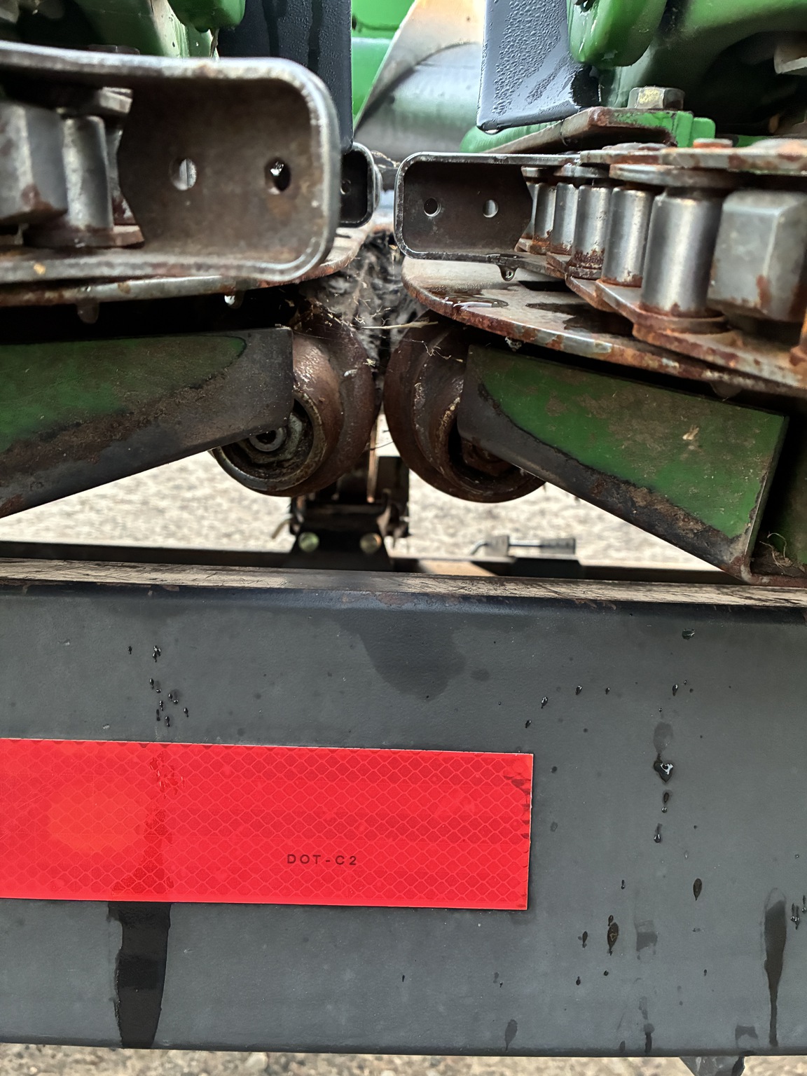 2010 John Deere 608C Image 13