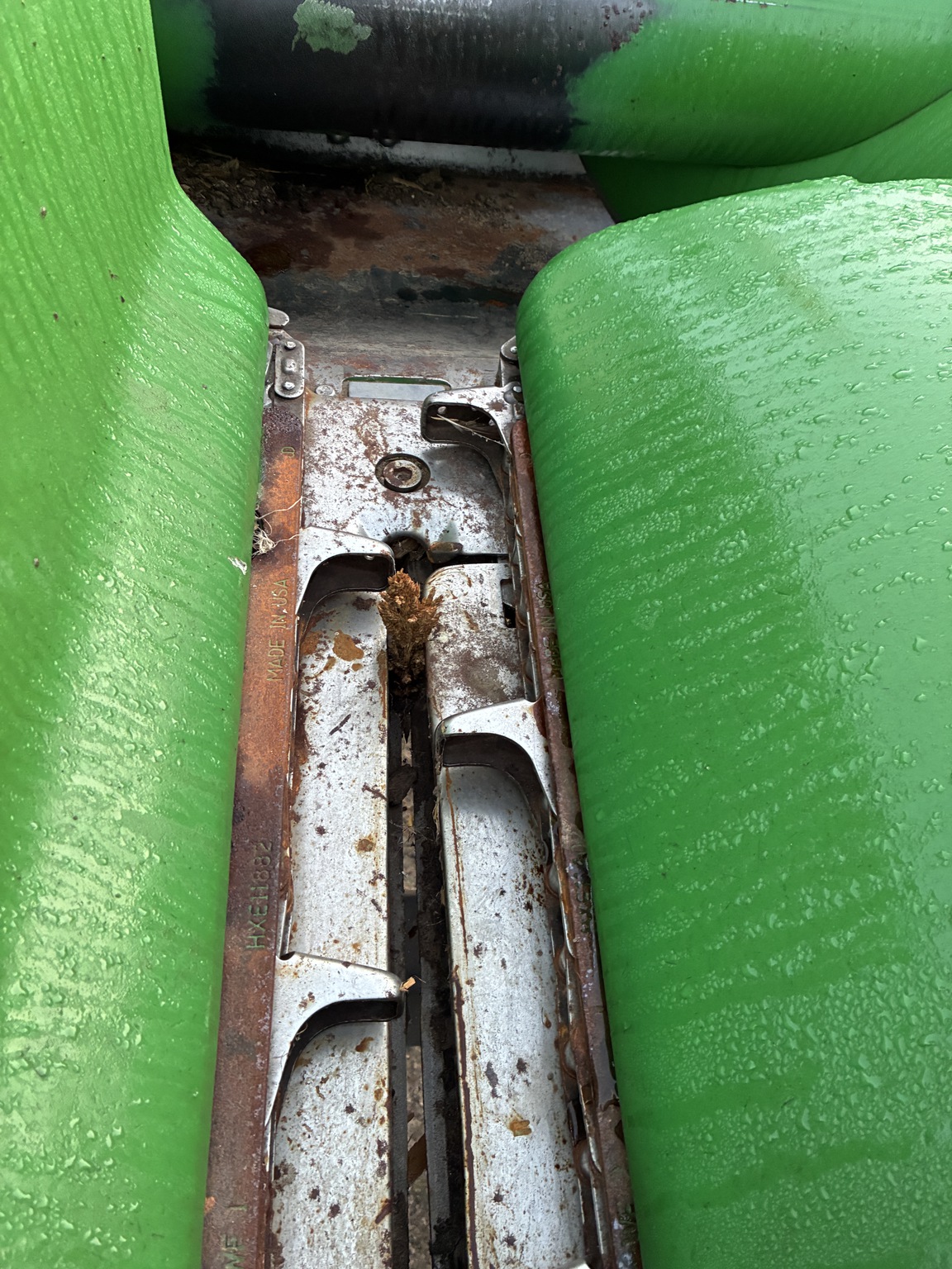 2010 John Deere 608C Image 11