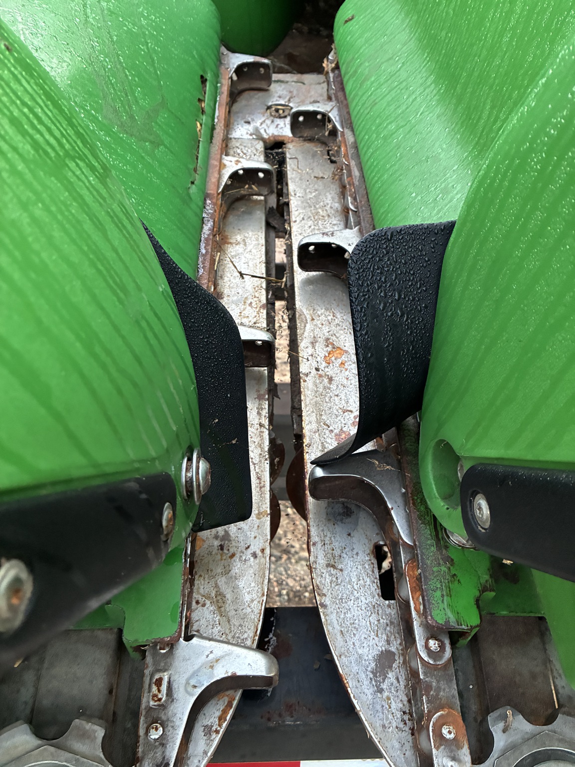 2010 John Deere 608C Image 7