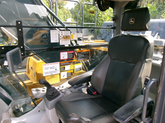 2024 John Deere 210 P
