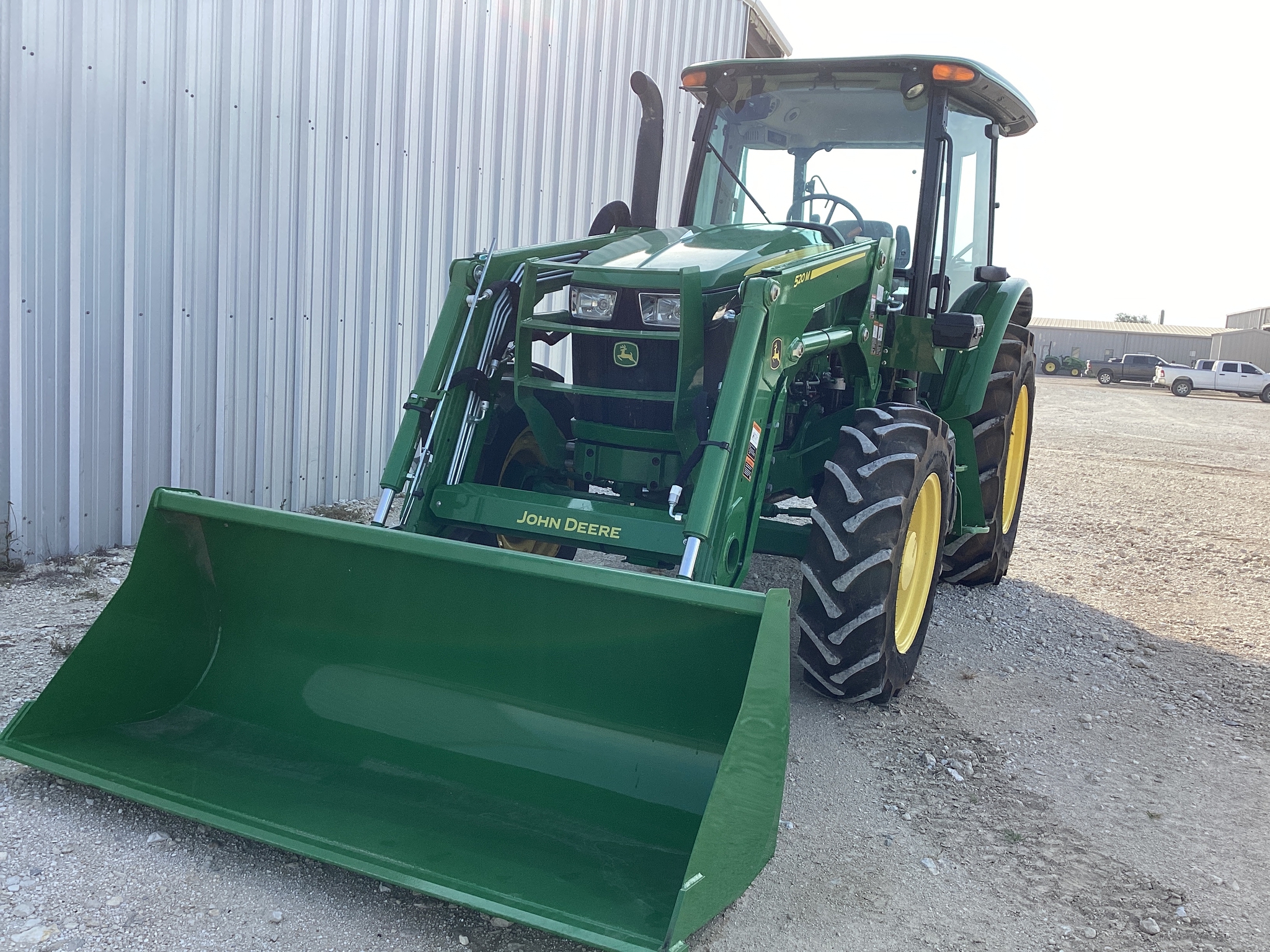 2023 John Deere 5090E Image 3