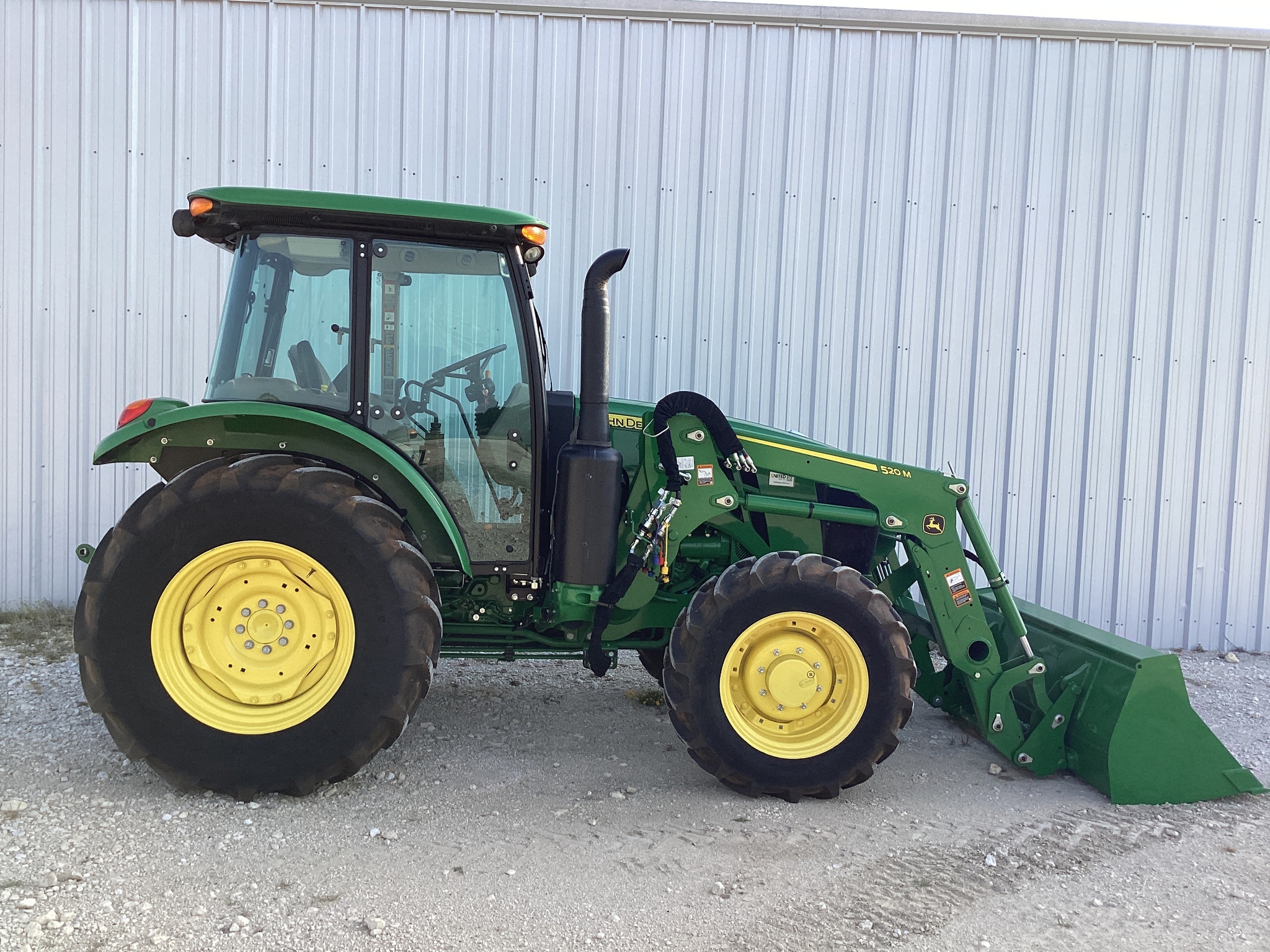 2023 John Deere 5090E Image 6