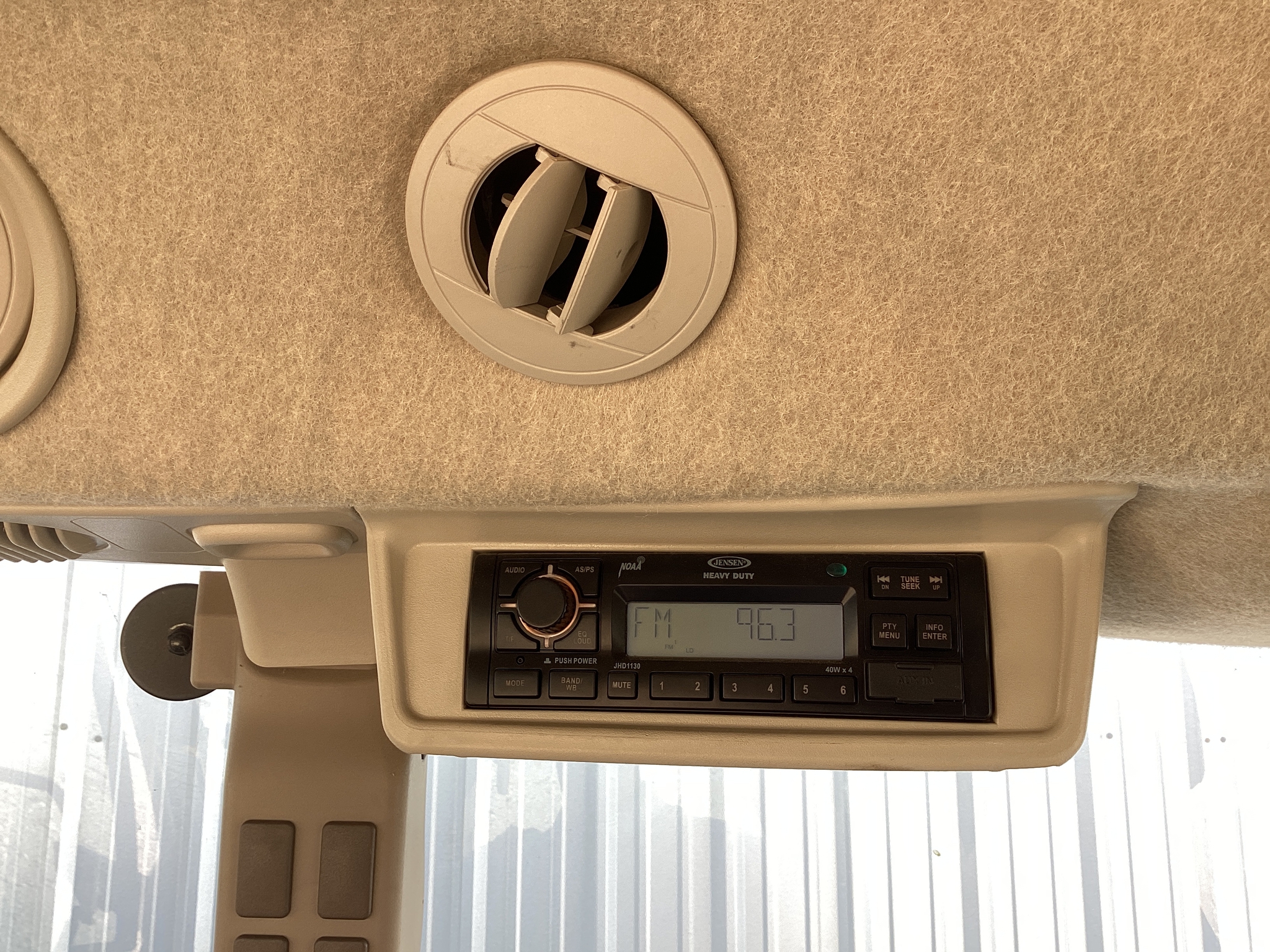 2023 John Deere 5090E Image 15