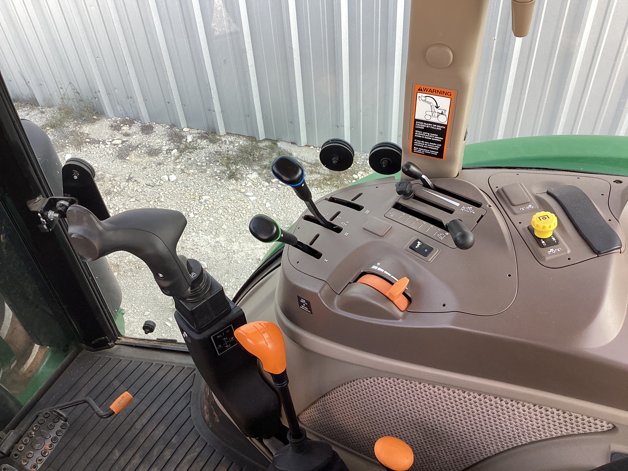 2023 John Deere 5090E Image 13