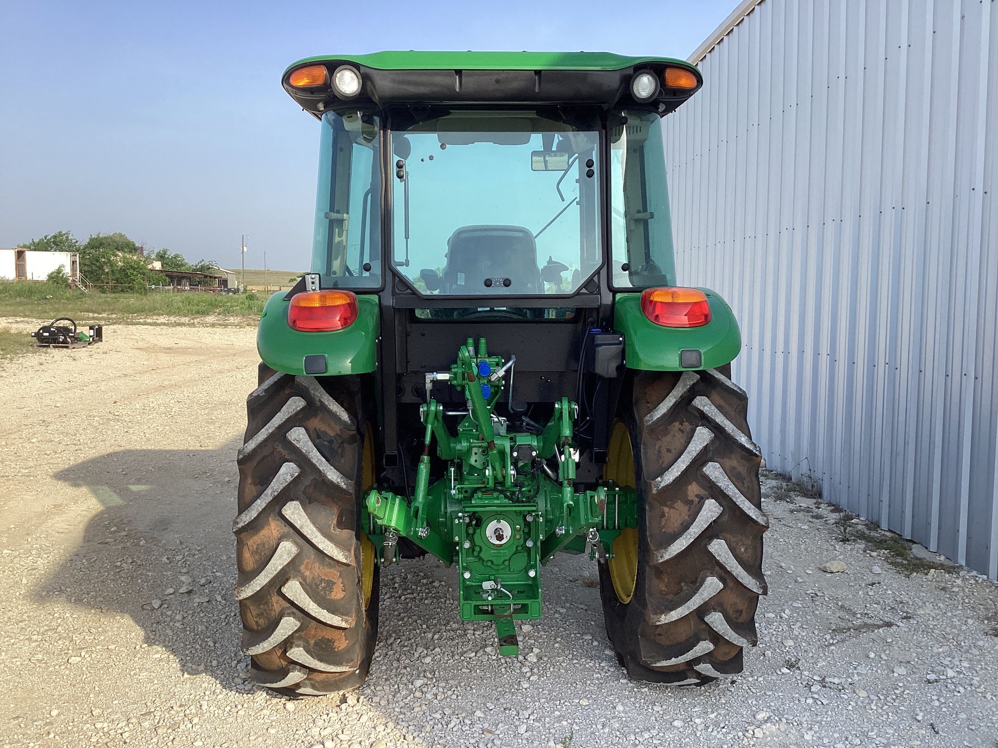 2023 John Deere 5090E Image 8