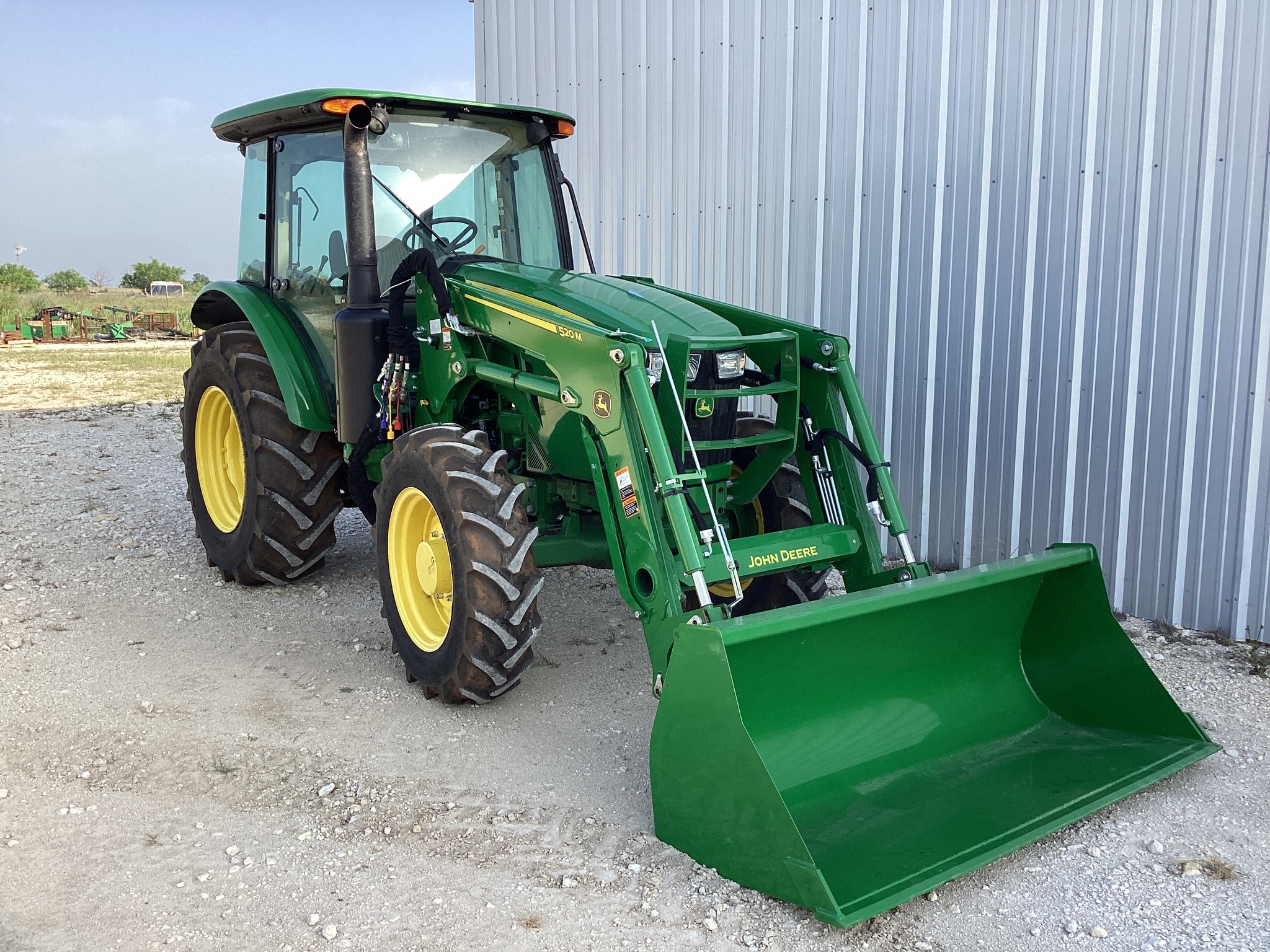 2023 John Deere 5090E Image 5