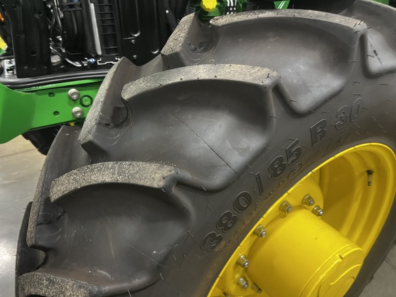 2025 John Deere 6R 165 - Photo9