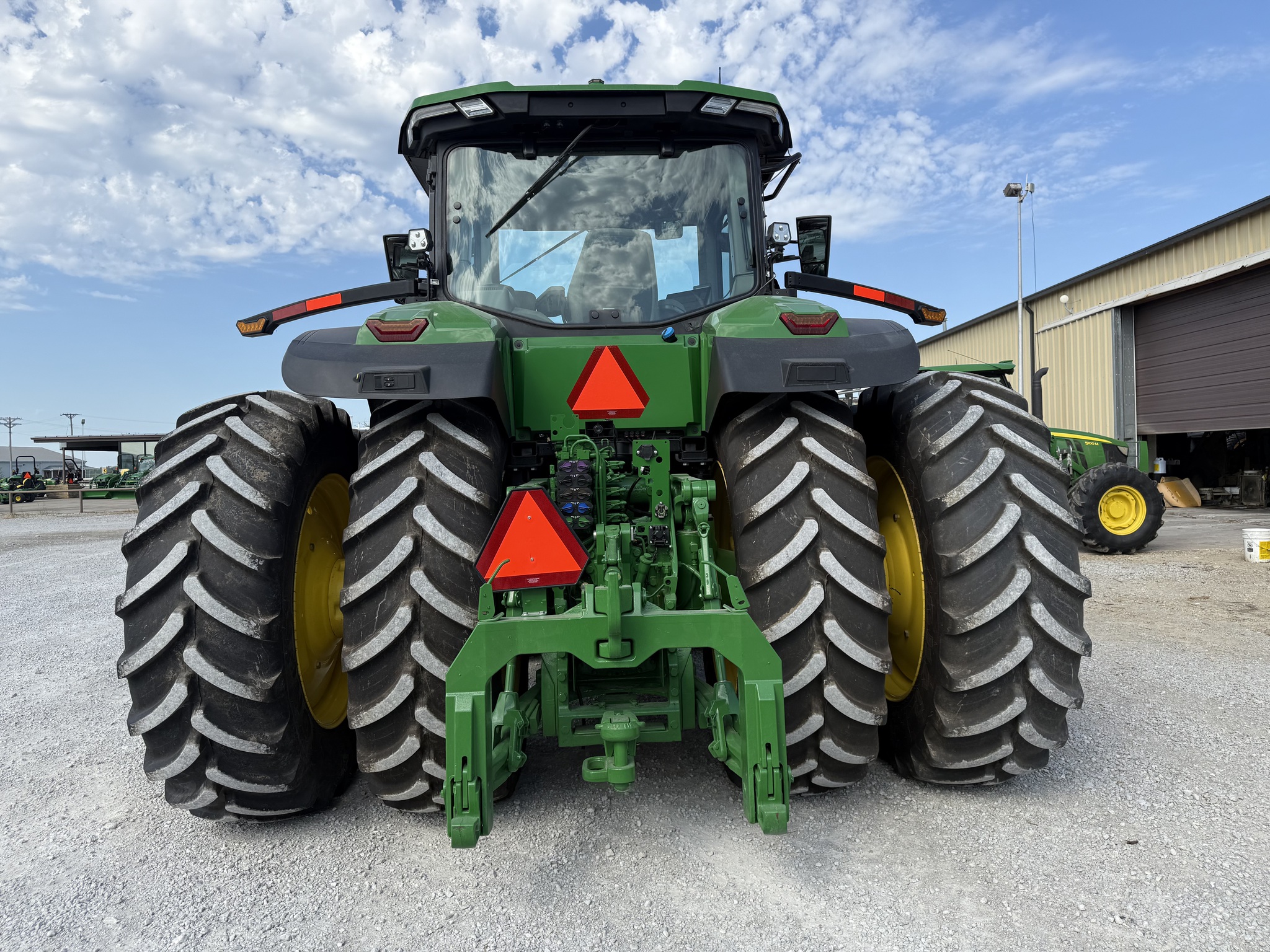  2024 John Deere 8R 340 at Heritage Tractor in Nevada, MO