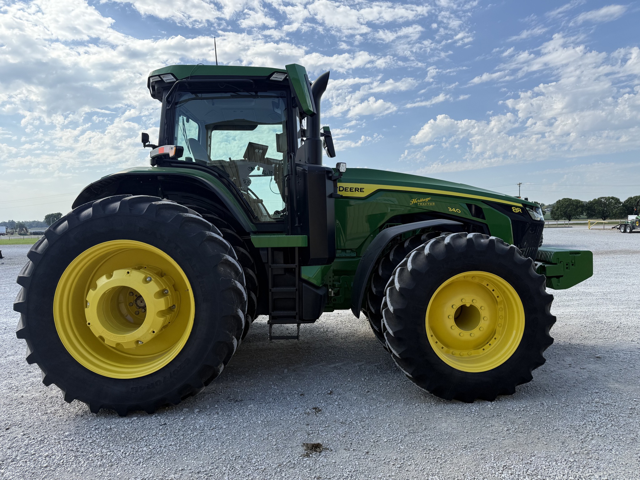  2024 John Deere 8R 340 at Heritage Tractor in Nevada, MO