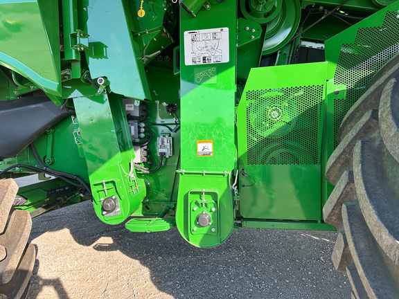 2023 John-Deere S780