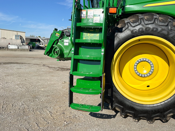 2023 John-Deere S780