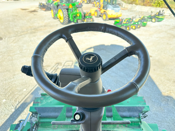 2023 John-Deere S780