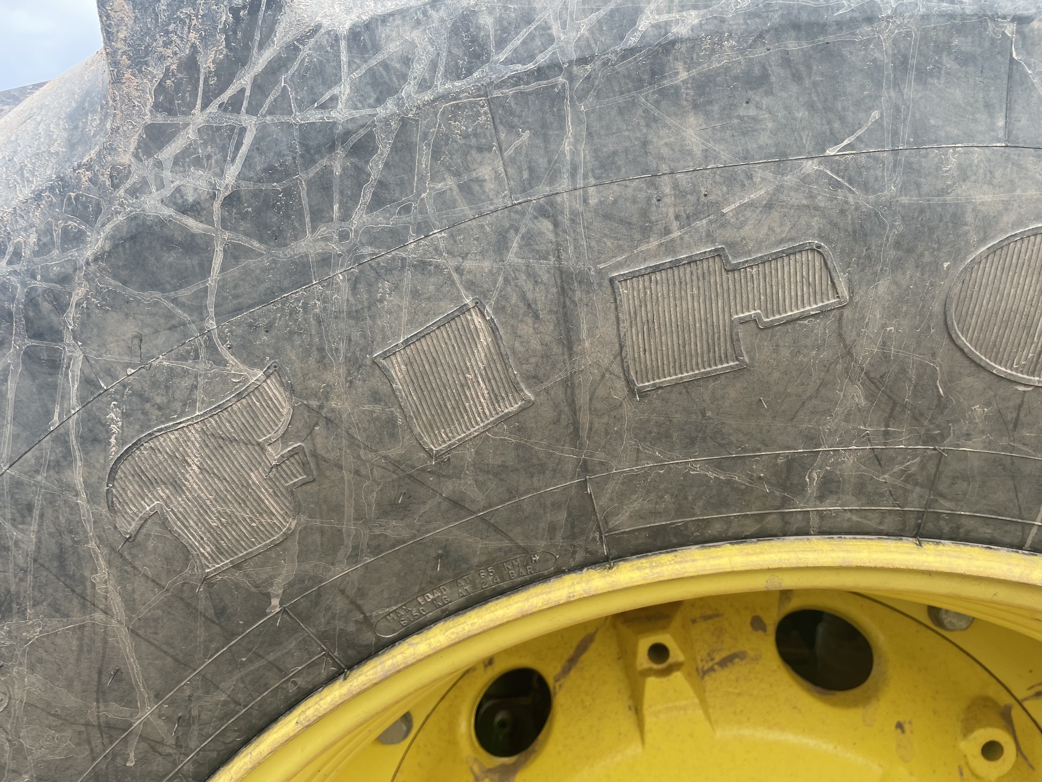 2020 John Deere 6175M Image 6