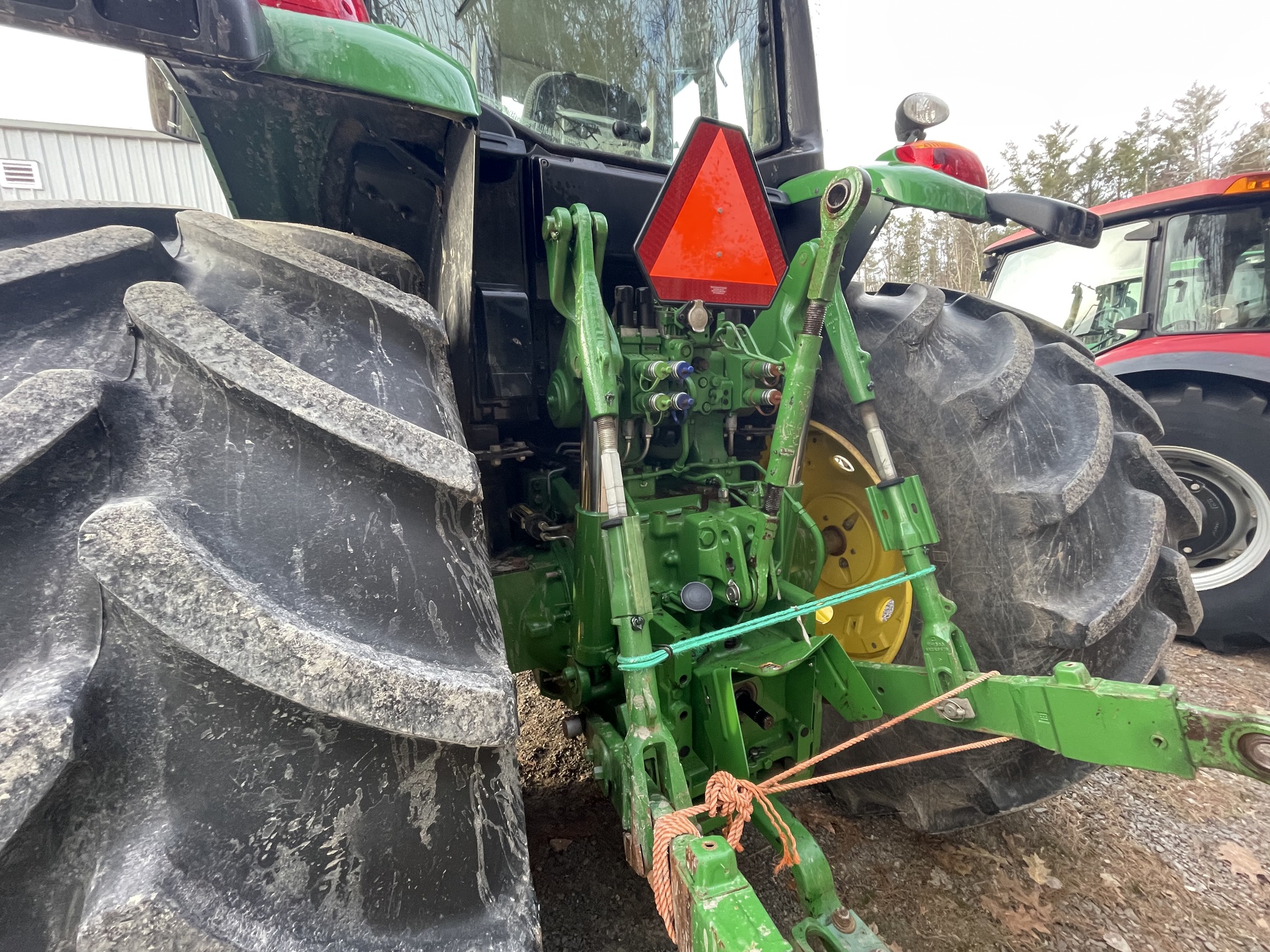 2020 John Deere 6175M Image 3