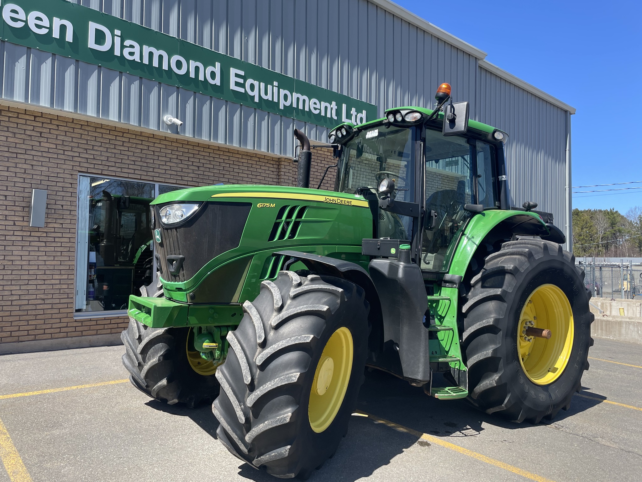 2020 John Deere 6175M Image 1