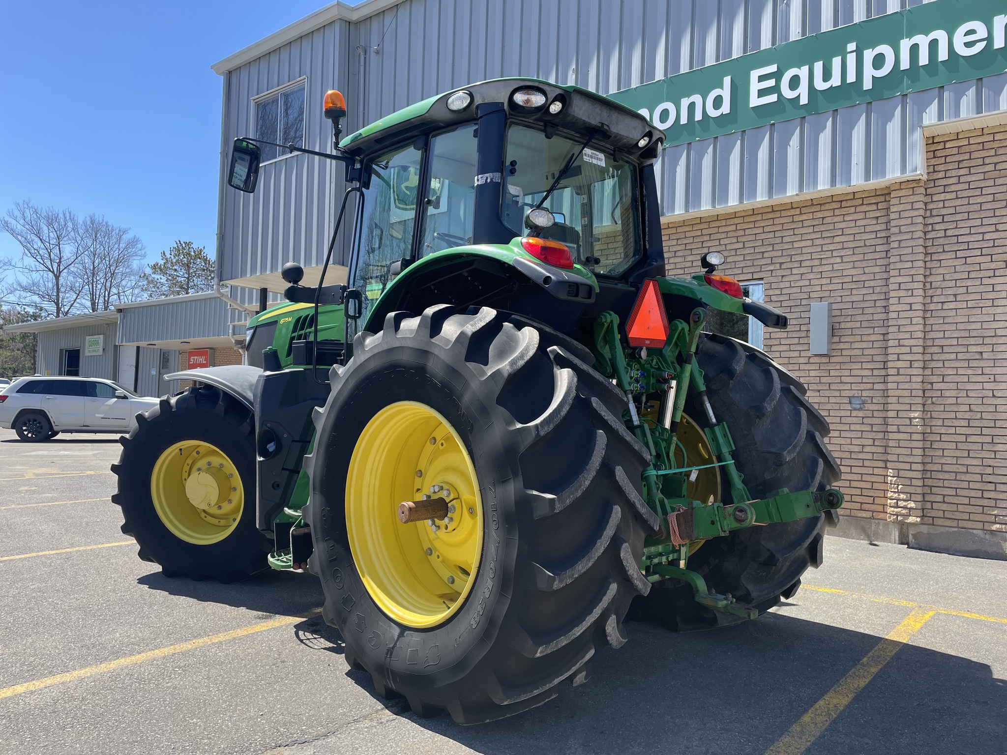 2020 John Deere 6175M Image 2